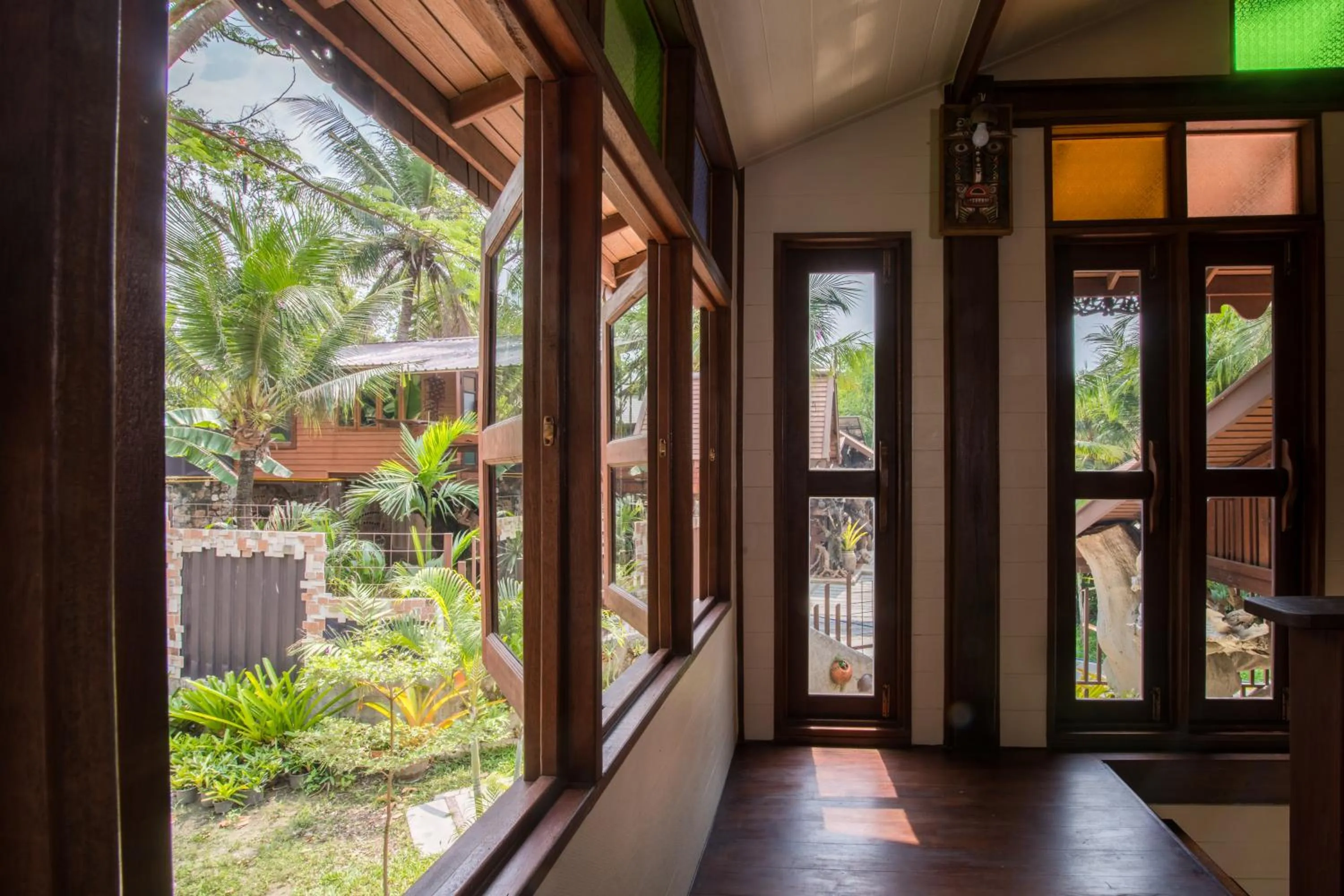 Suankaew Art Cottage