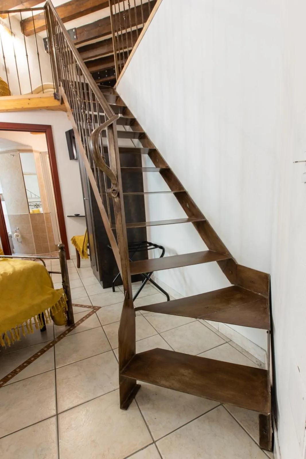 Bedroom, Bed in Cagliarifornia