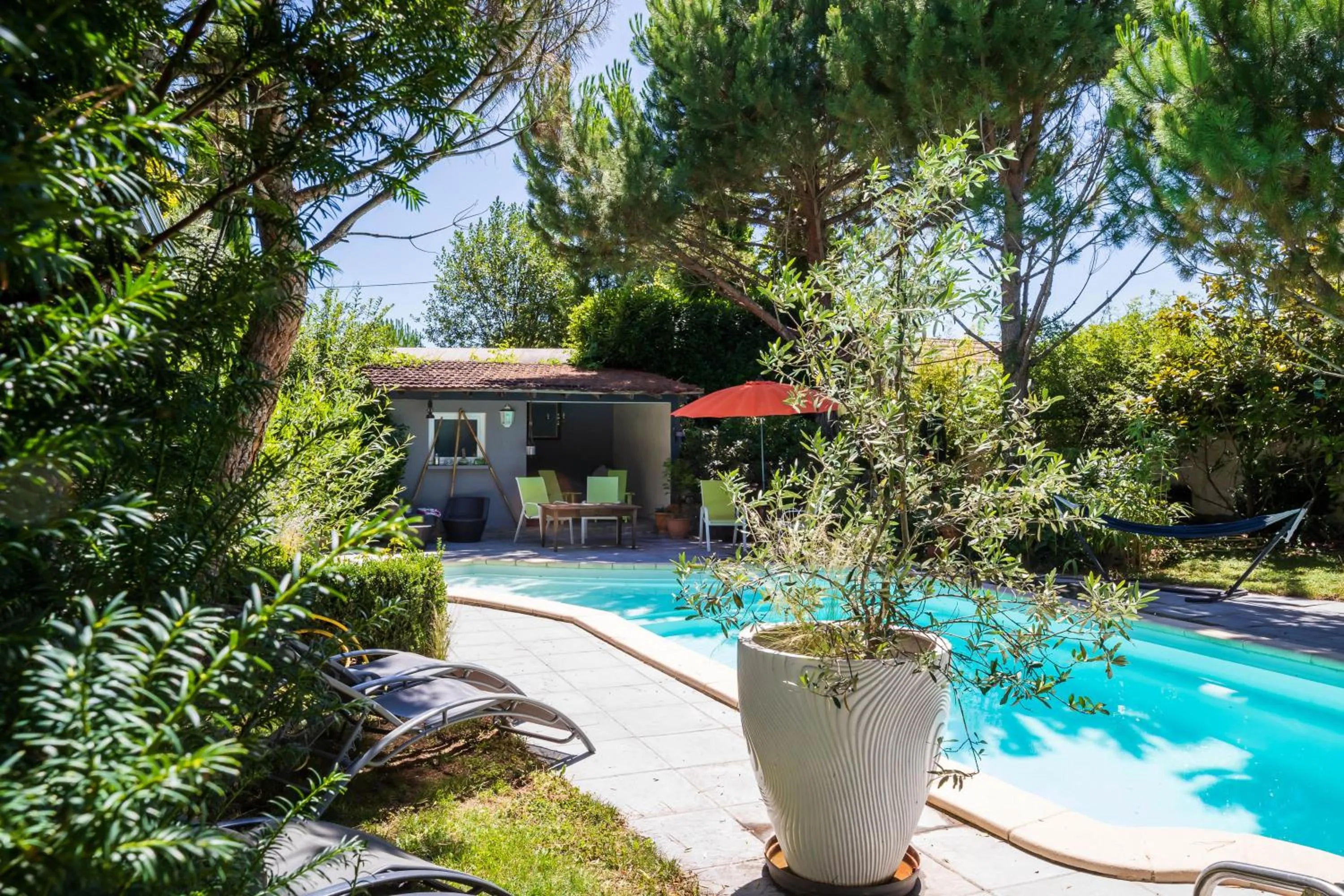 Swimming pool in Le Clos de la Challangette