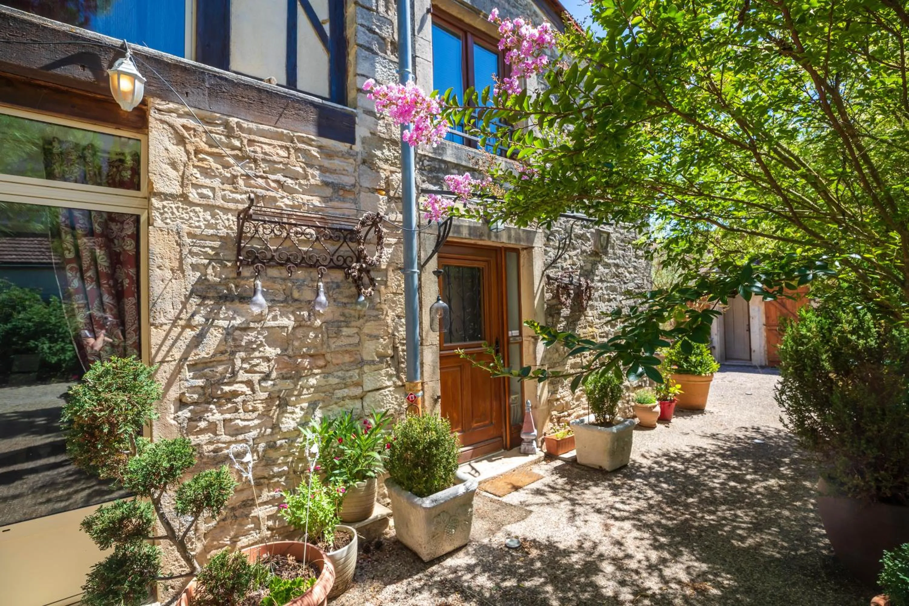 Property building in Le Clos de la Challangette