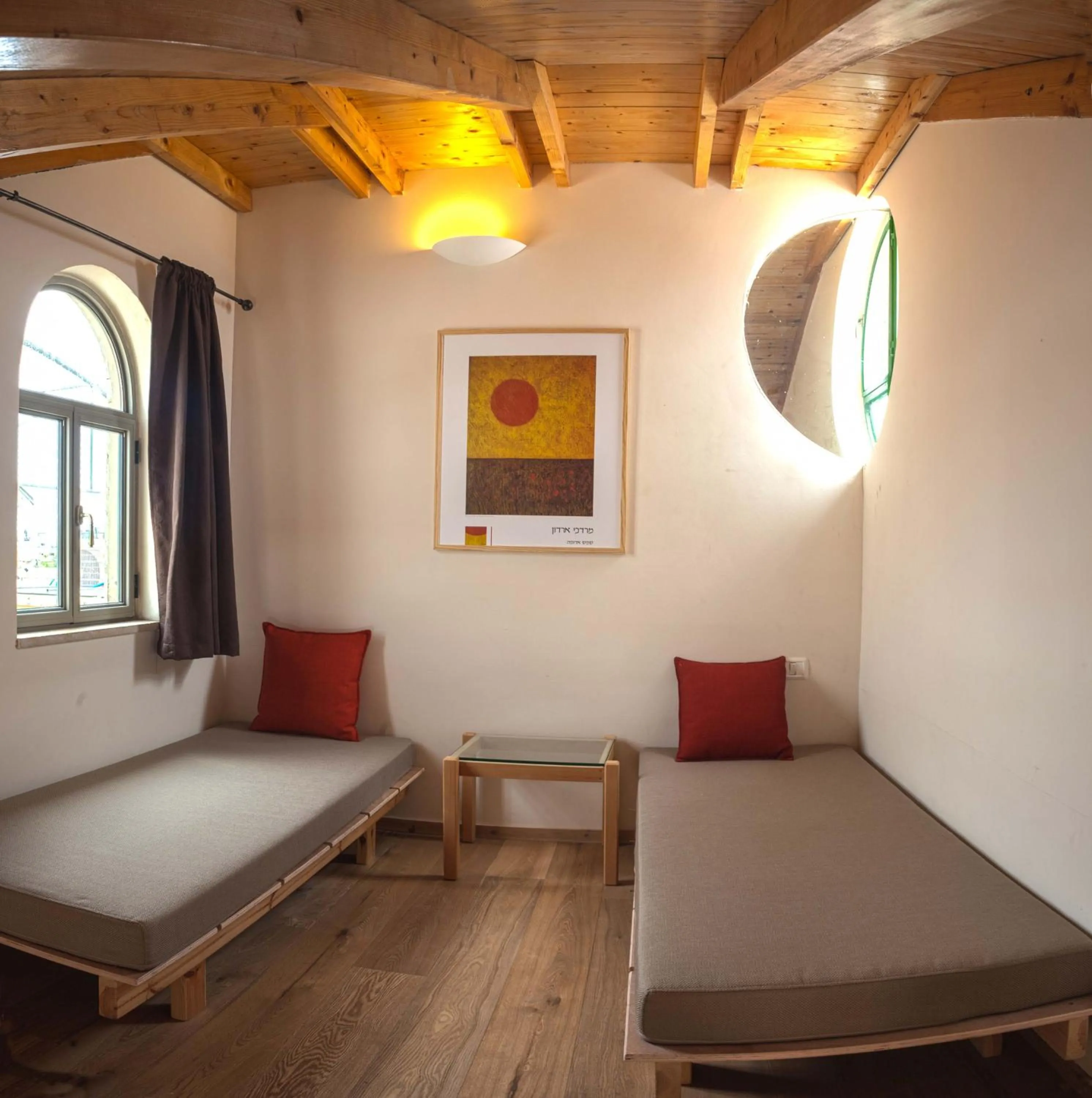 Day, Bed in The Market Courtyard - Suites Hotel