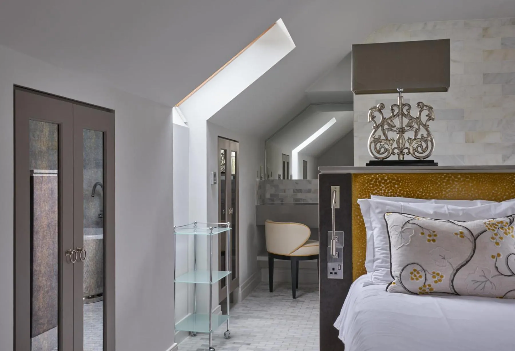 Bedroom, Bed in The Mole Resort - Hotel rooms