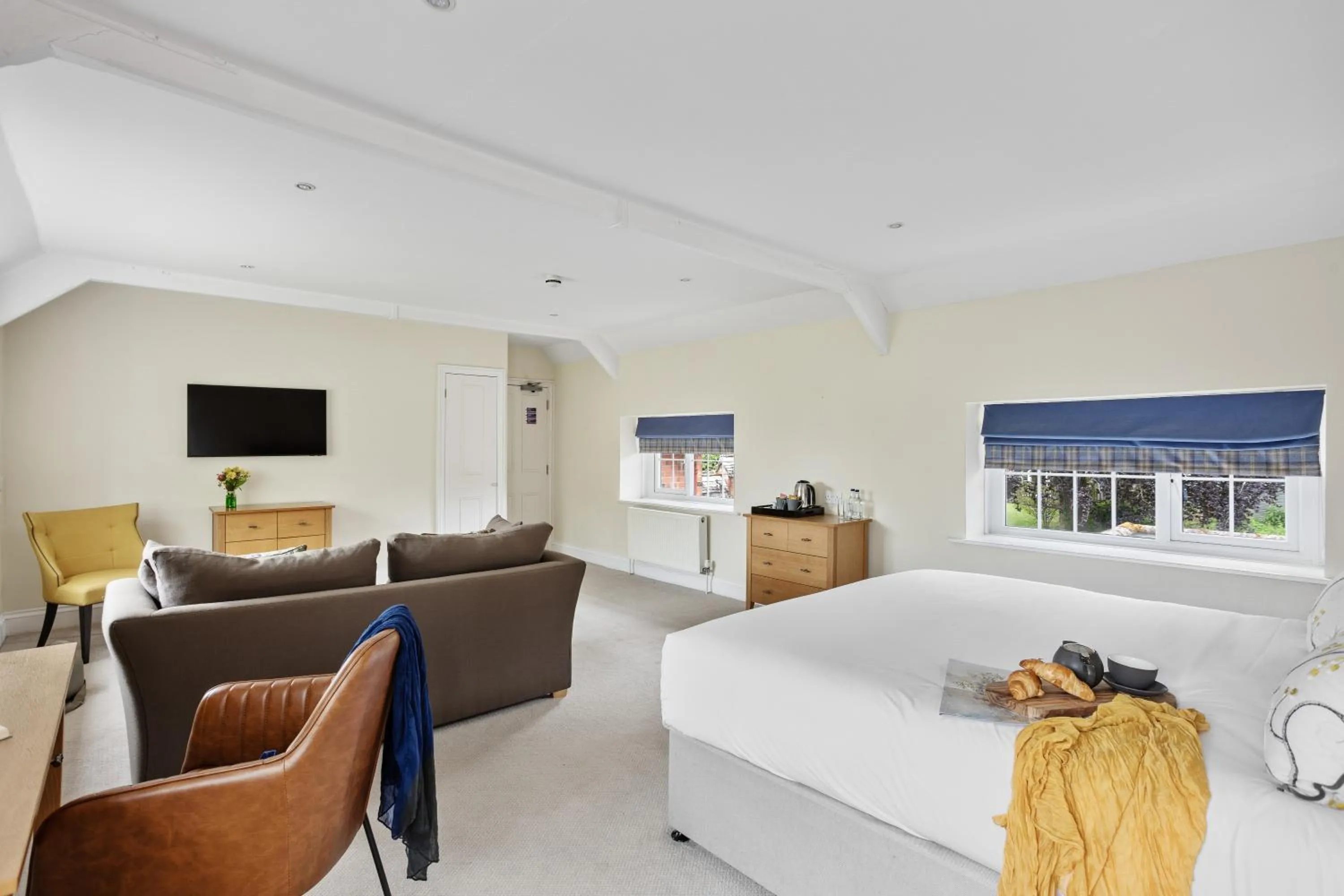 Bedroom in The Mole Resort - Hotel rooms