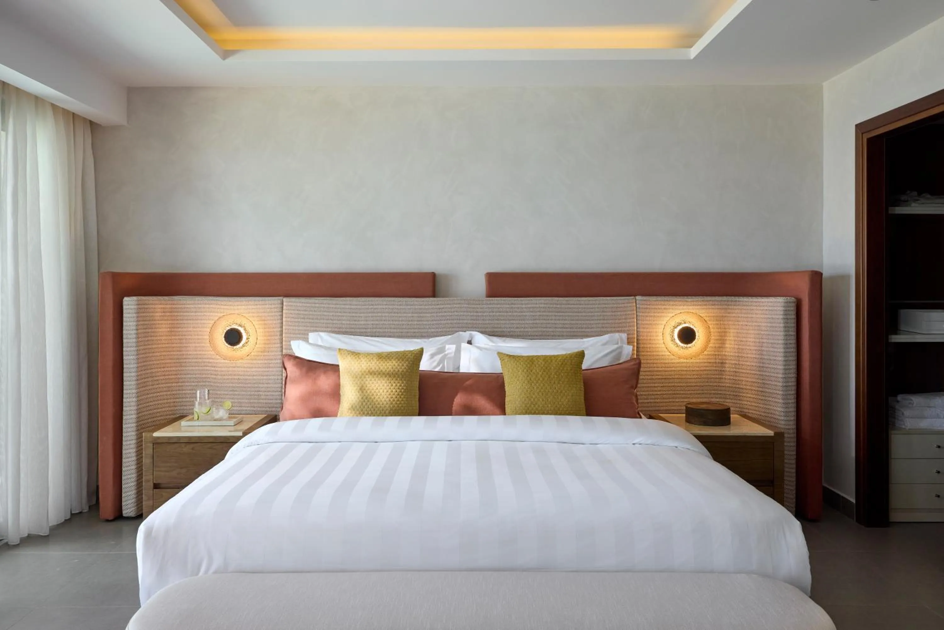 Bed in Boutique 5 Hotel & Spa - Adults Only