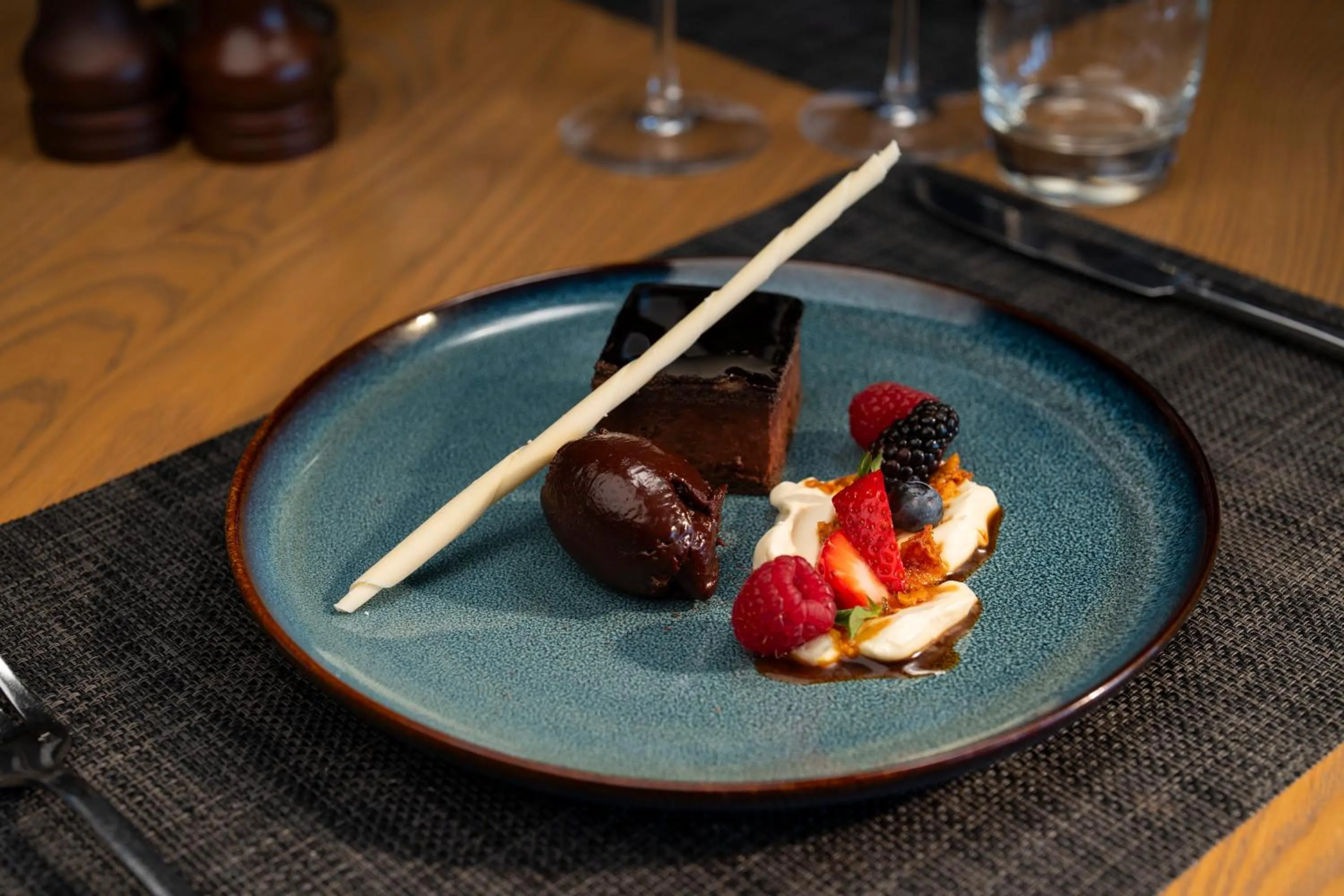 Restaurant/places to eat in Sherbrooke Castle Hotel