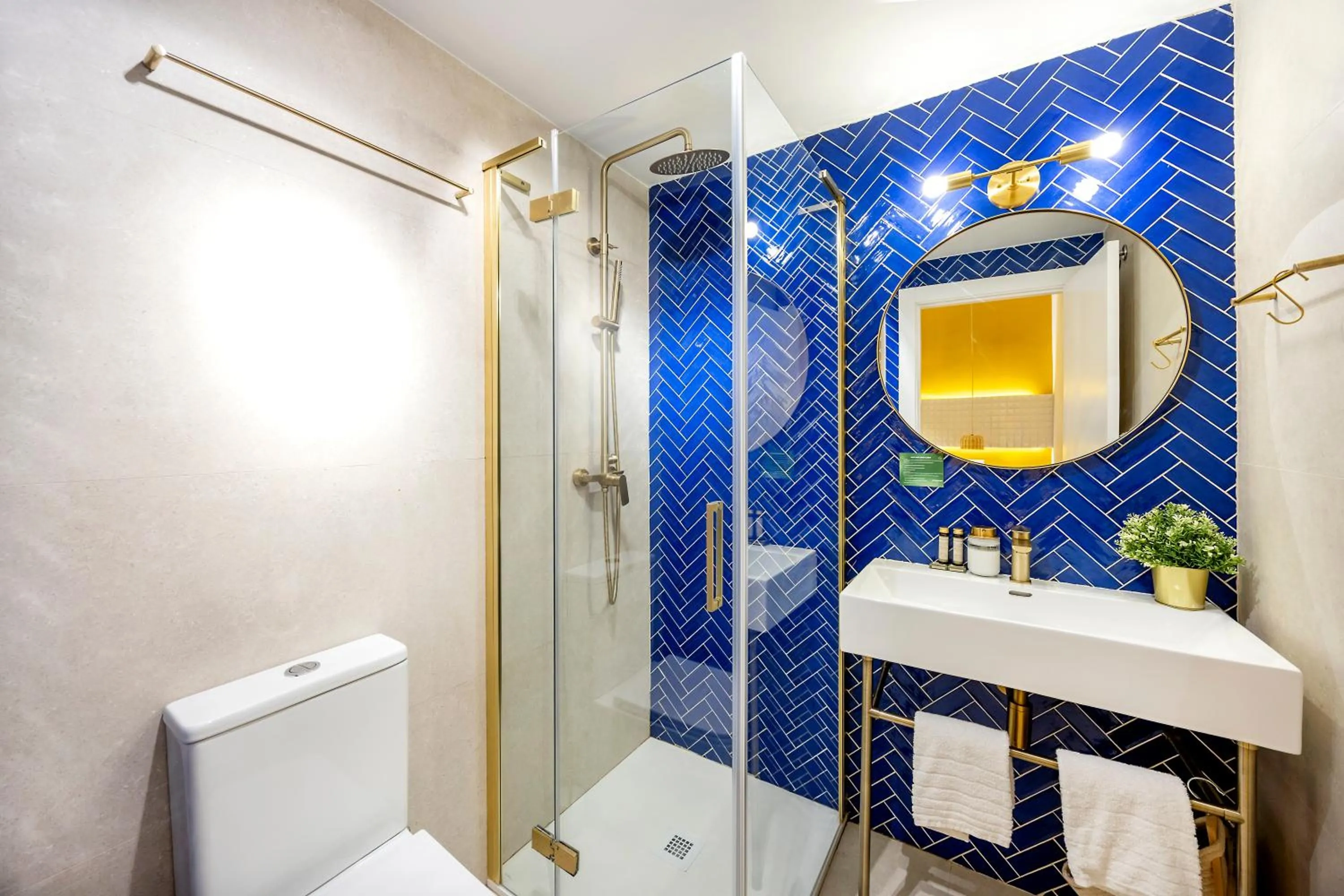 Bathroom in Hostal Barcelona Centro