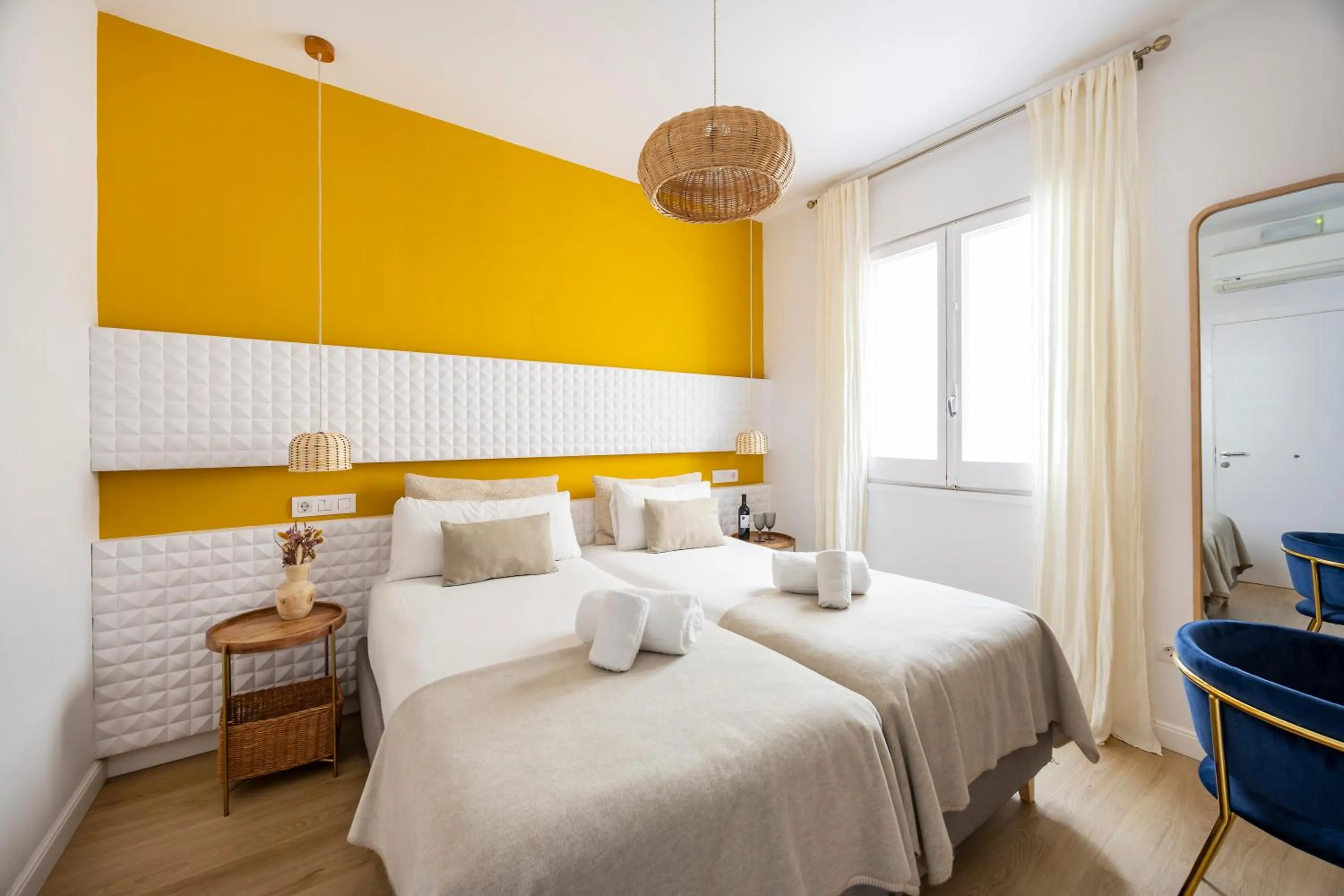 Bedroom, Bed in Hostal Barcelona Centro