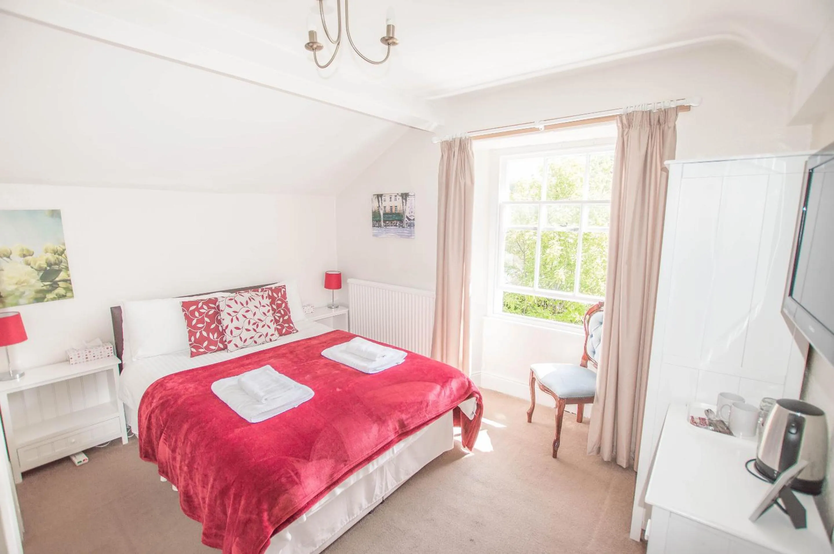 Bedroom, Bed in Elim Bank Guest House