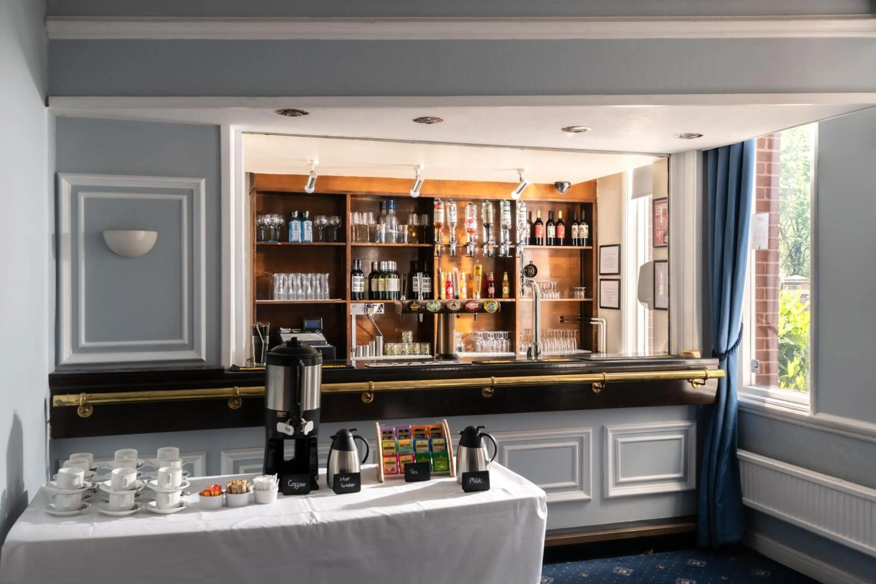 Lounge or bar in The Cathedral Hotel