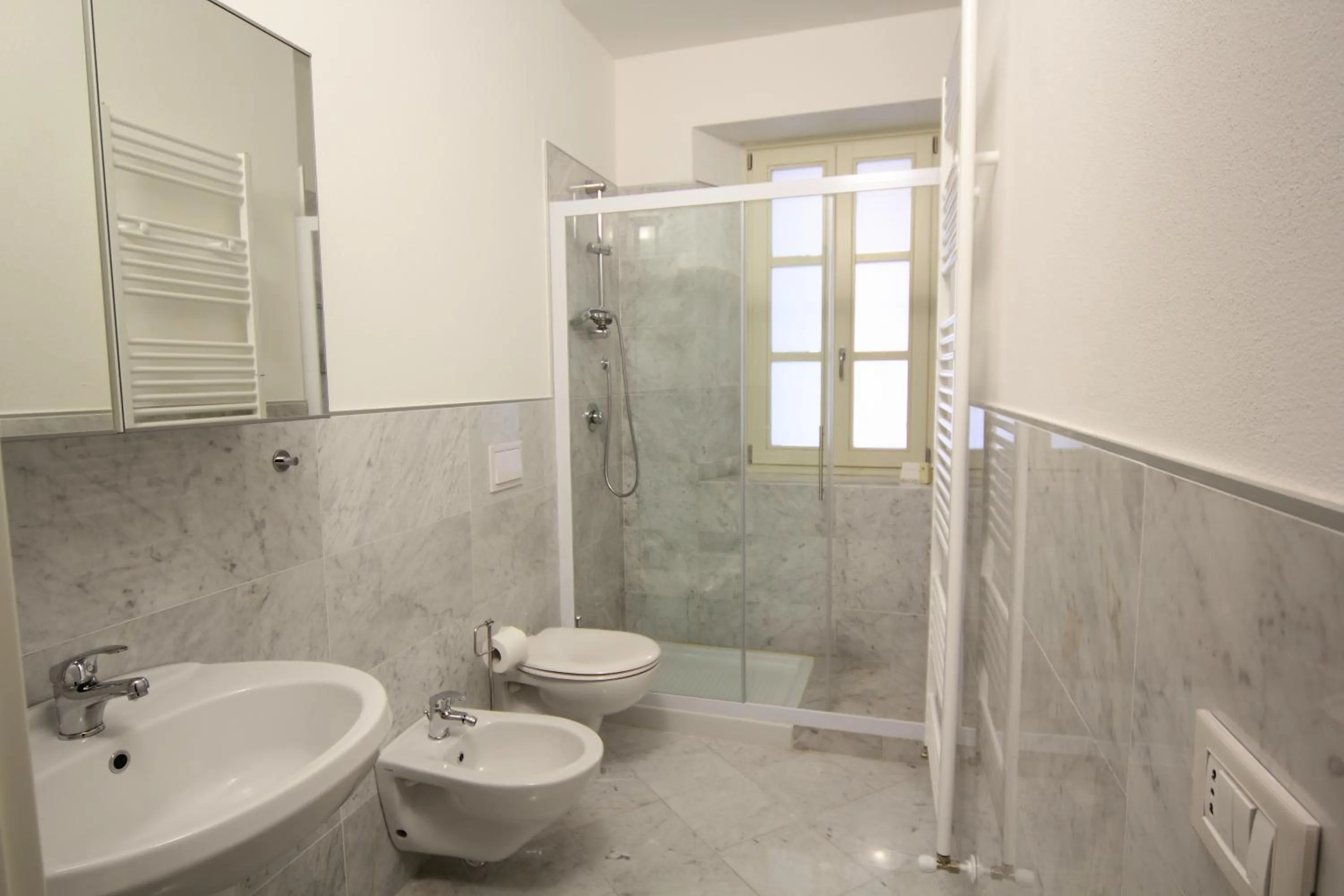 Verbania - Luxury Italy Apartments