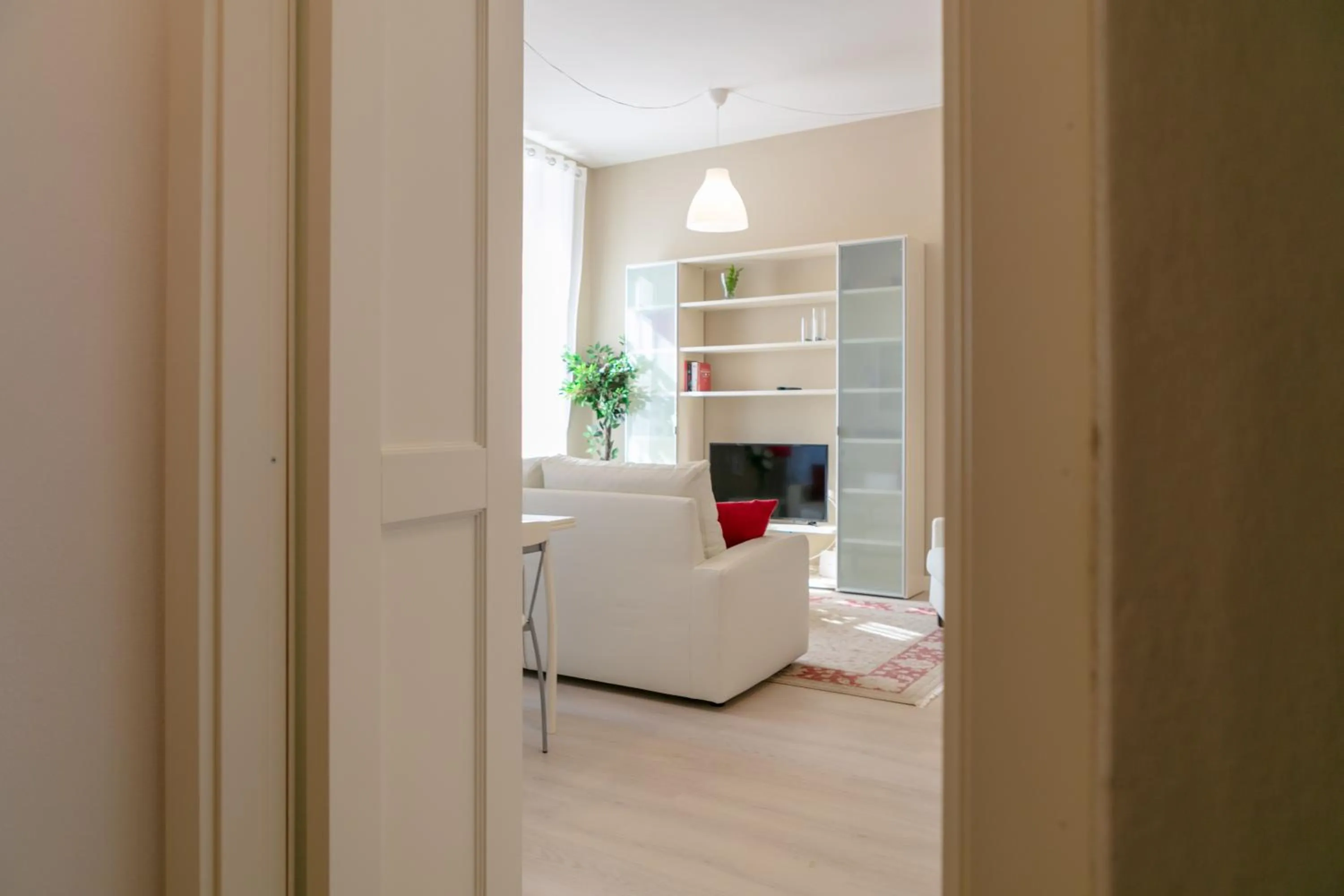 Bedroom in Verbania - Luxury Italy Apartments