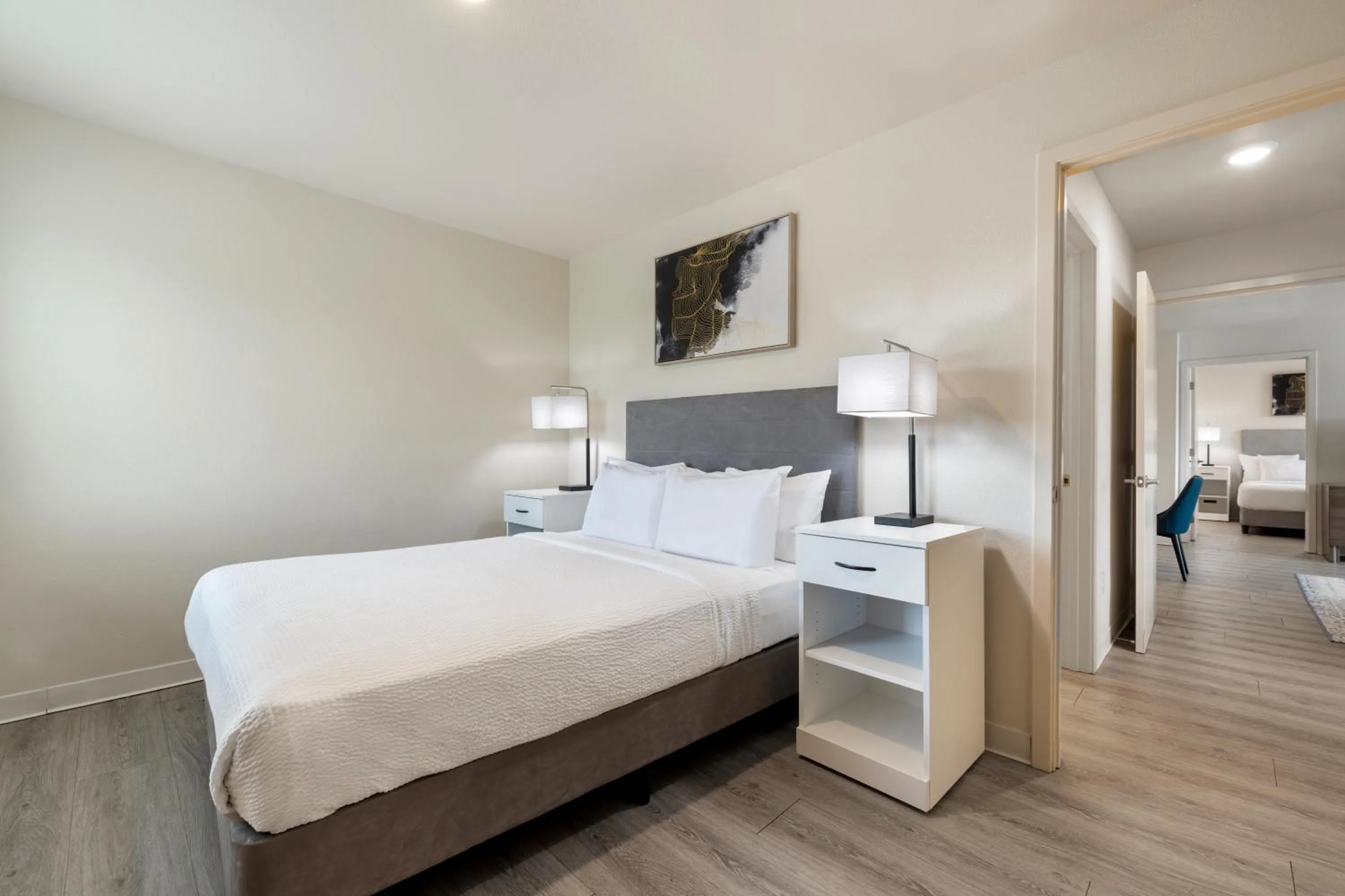 Bedroom, Bed in Soka Suites Dallas - Las Colinas