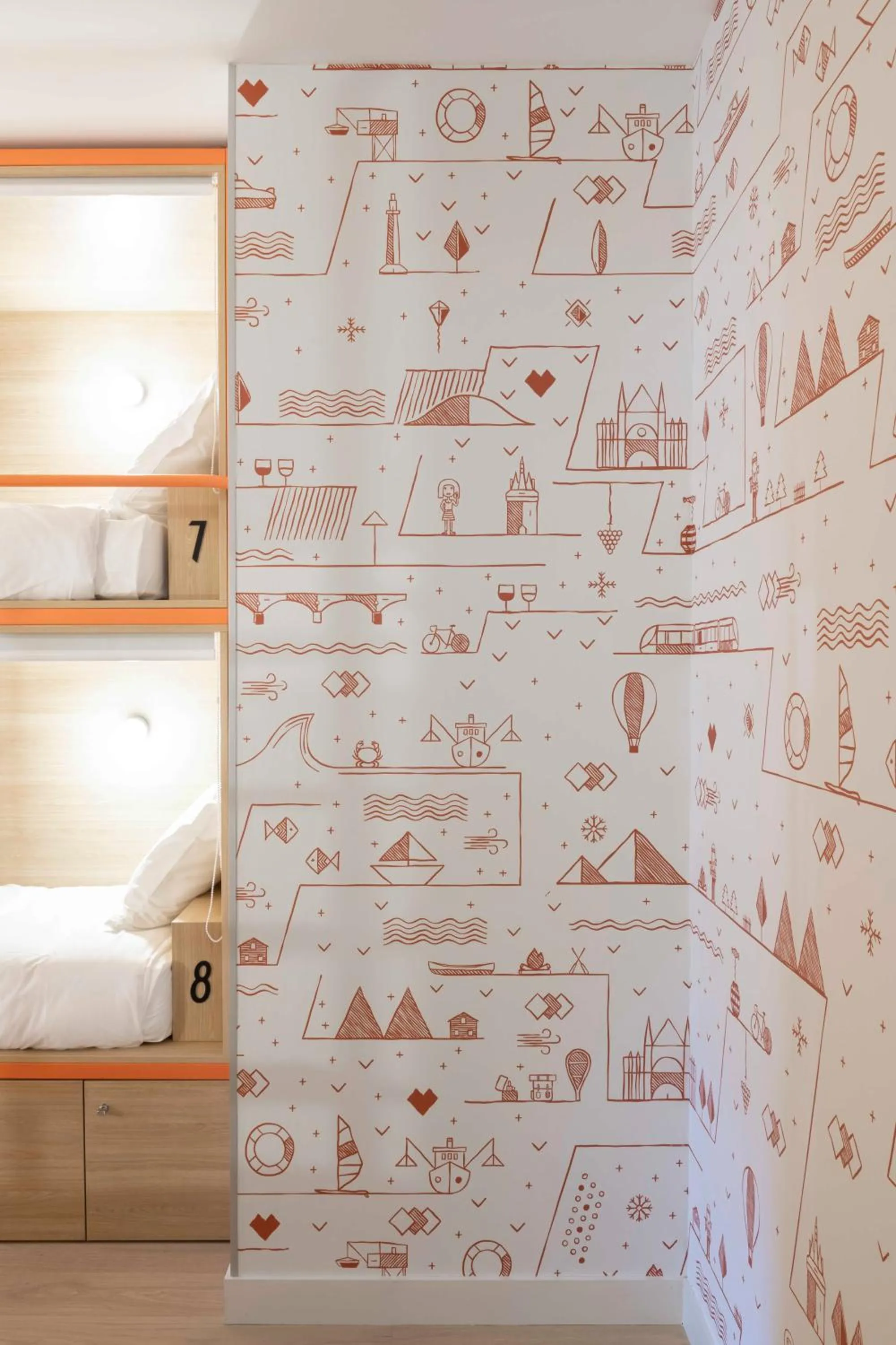 bunk bed in CENTRAL Hostel Bordeaux Centre