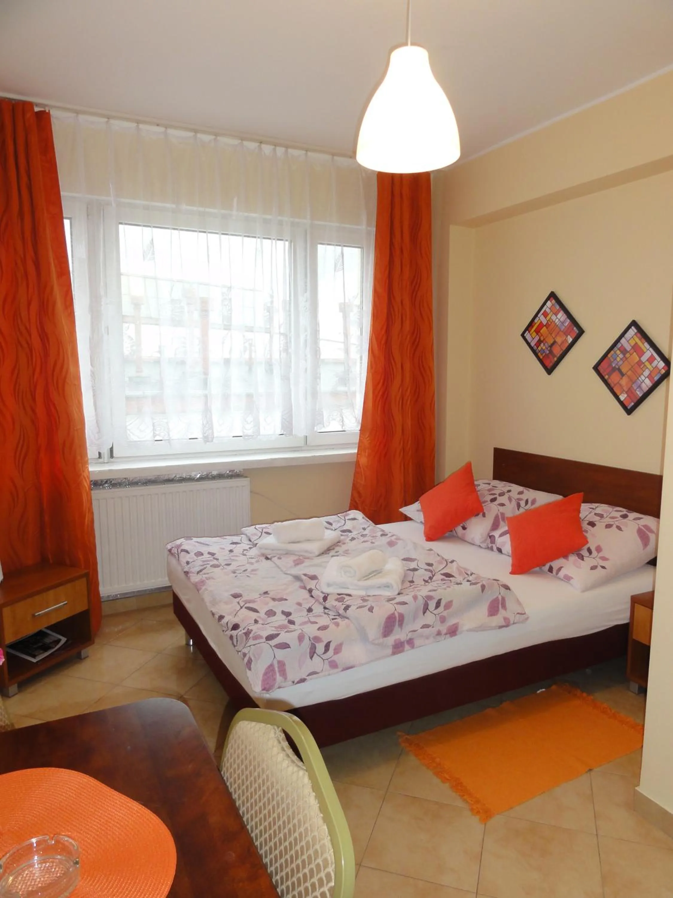 Day, Bed in Hotel Elda 2