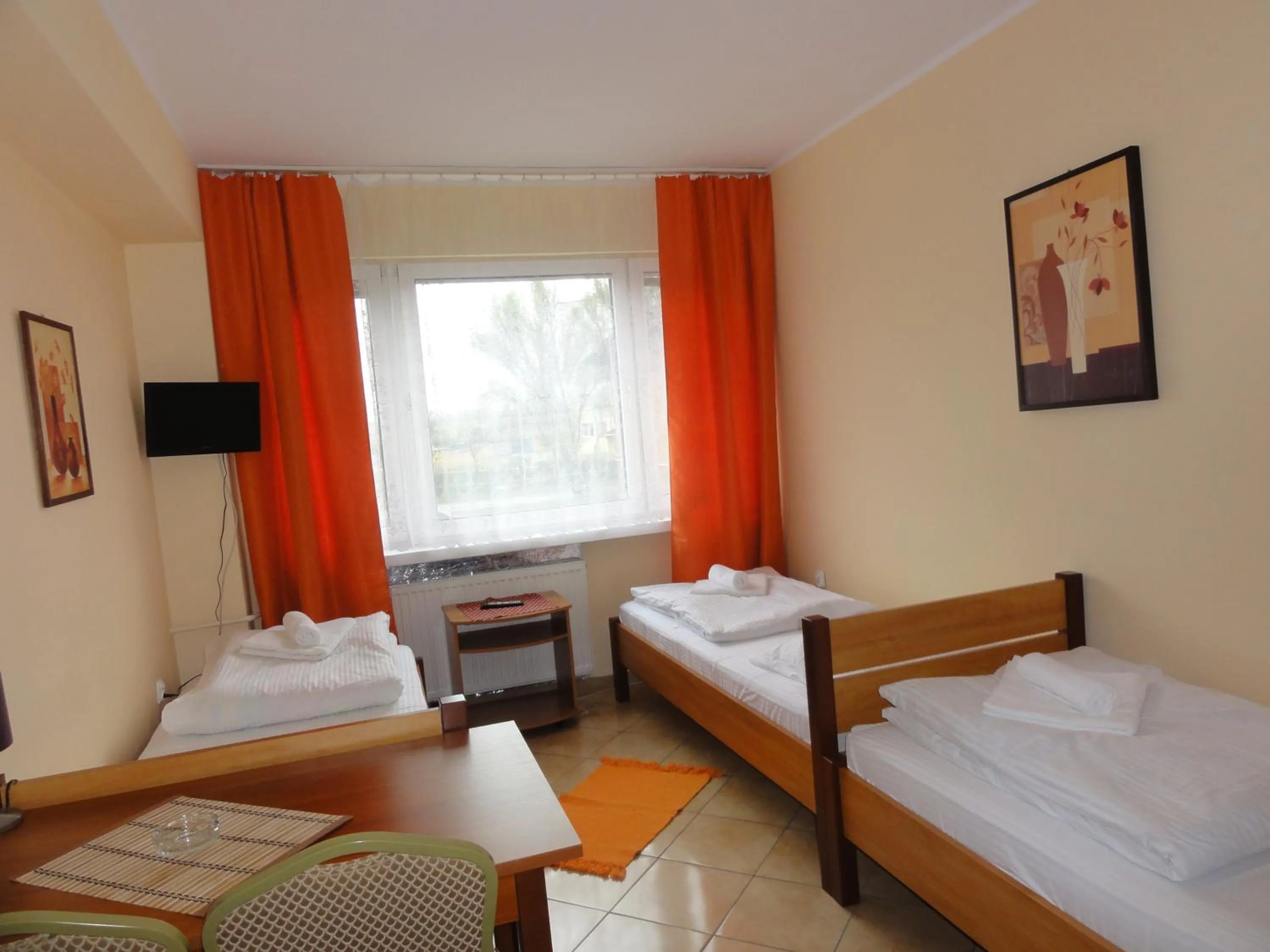 Day, Bed in Hotel Elda 2