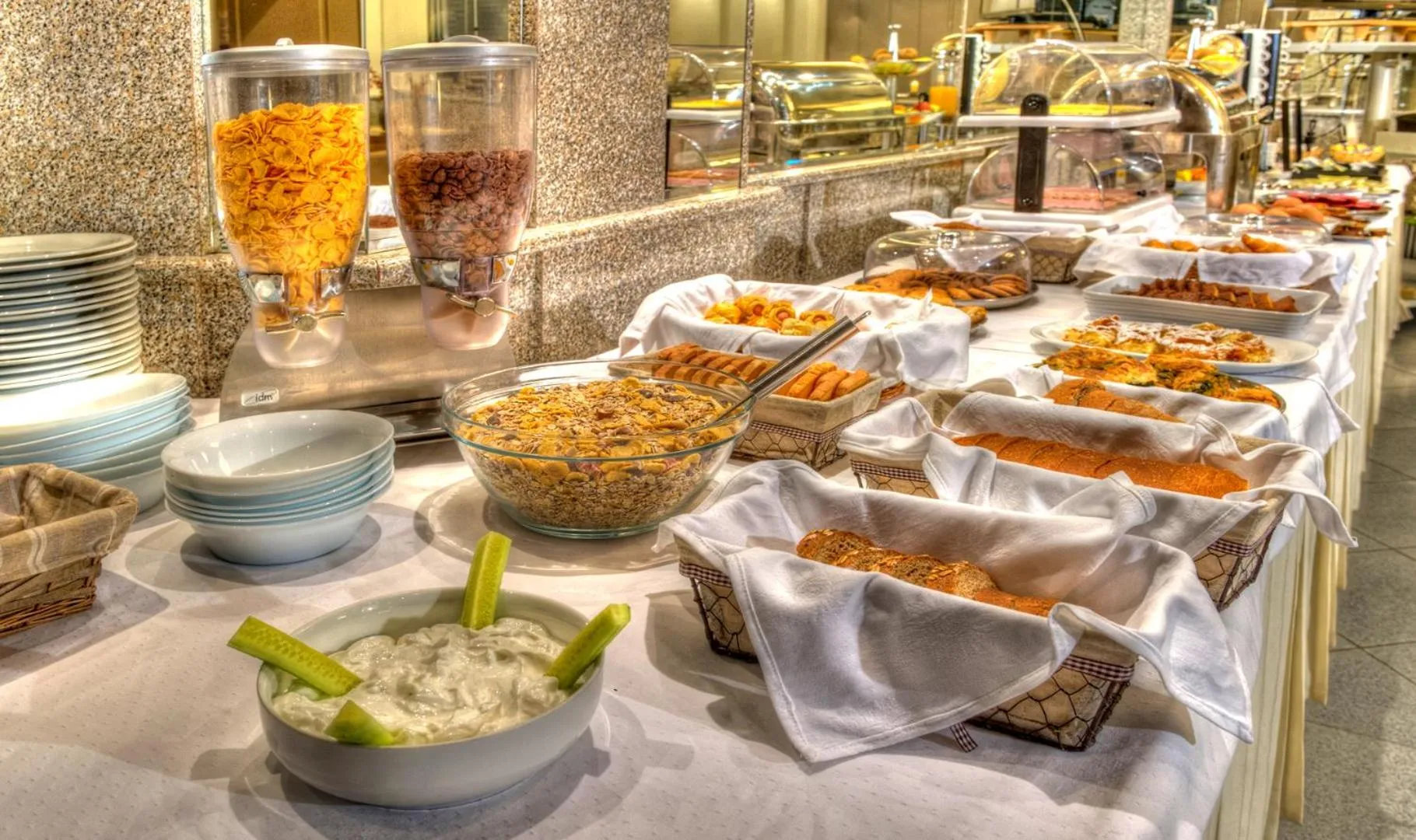 Food in Aliakmon Hotel