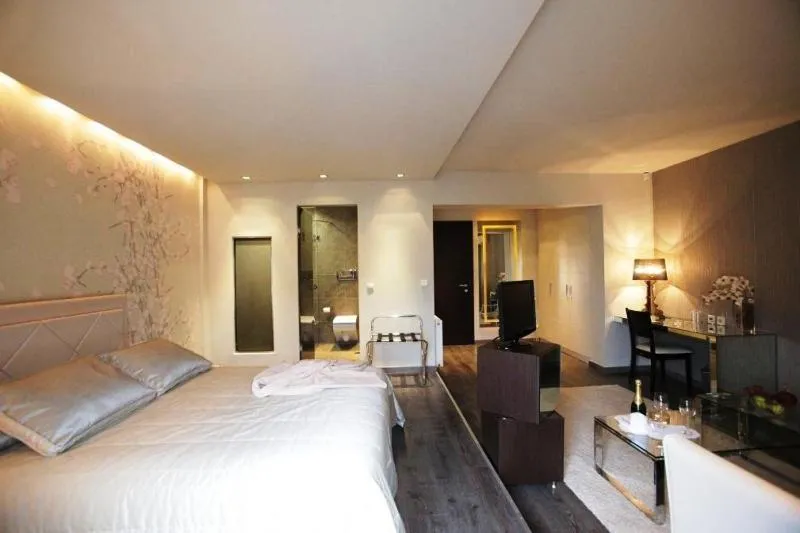 Bed in Aliakmon Hotel