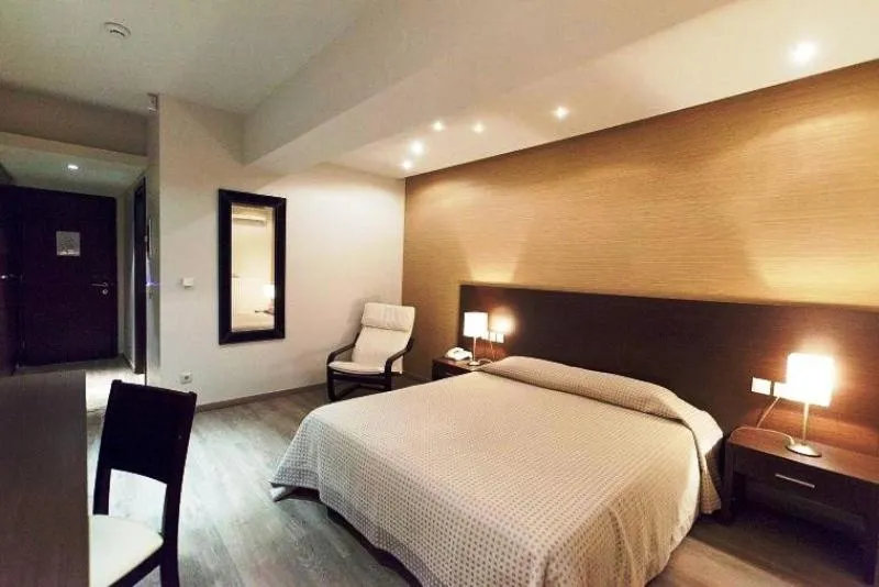 Bed in Aliakmon Hotel