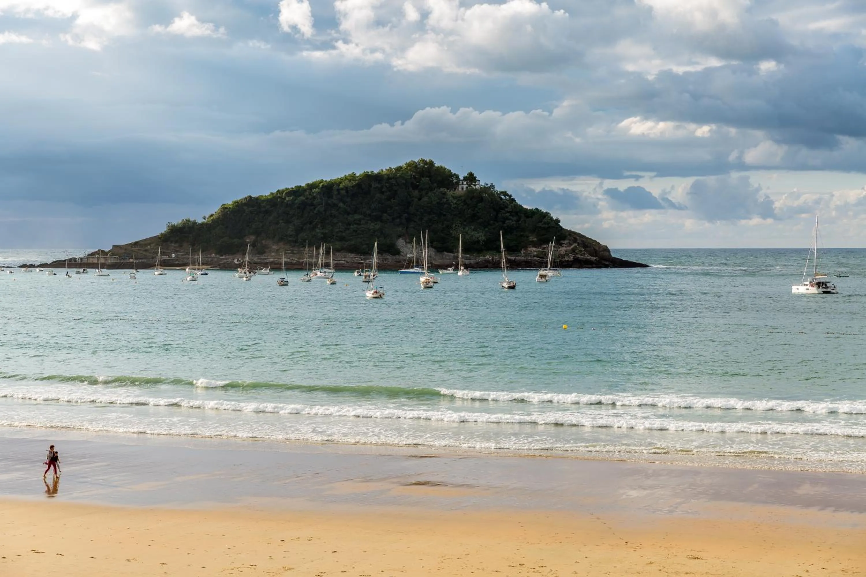 Beach in Room Mate Collection Gorka, San Sebastián