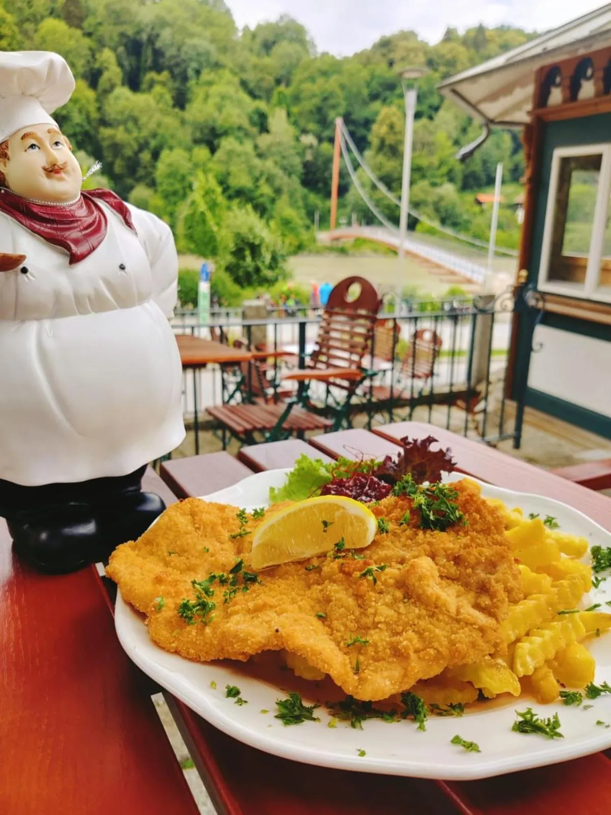 Restaurant/places to eat in Landhotel Mariensäule