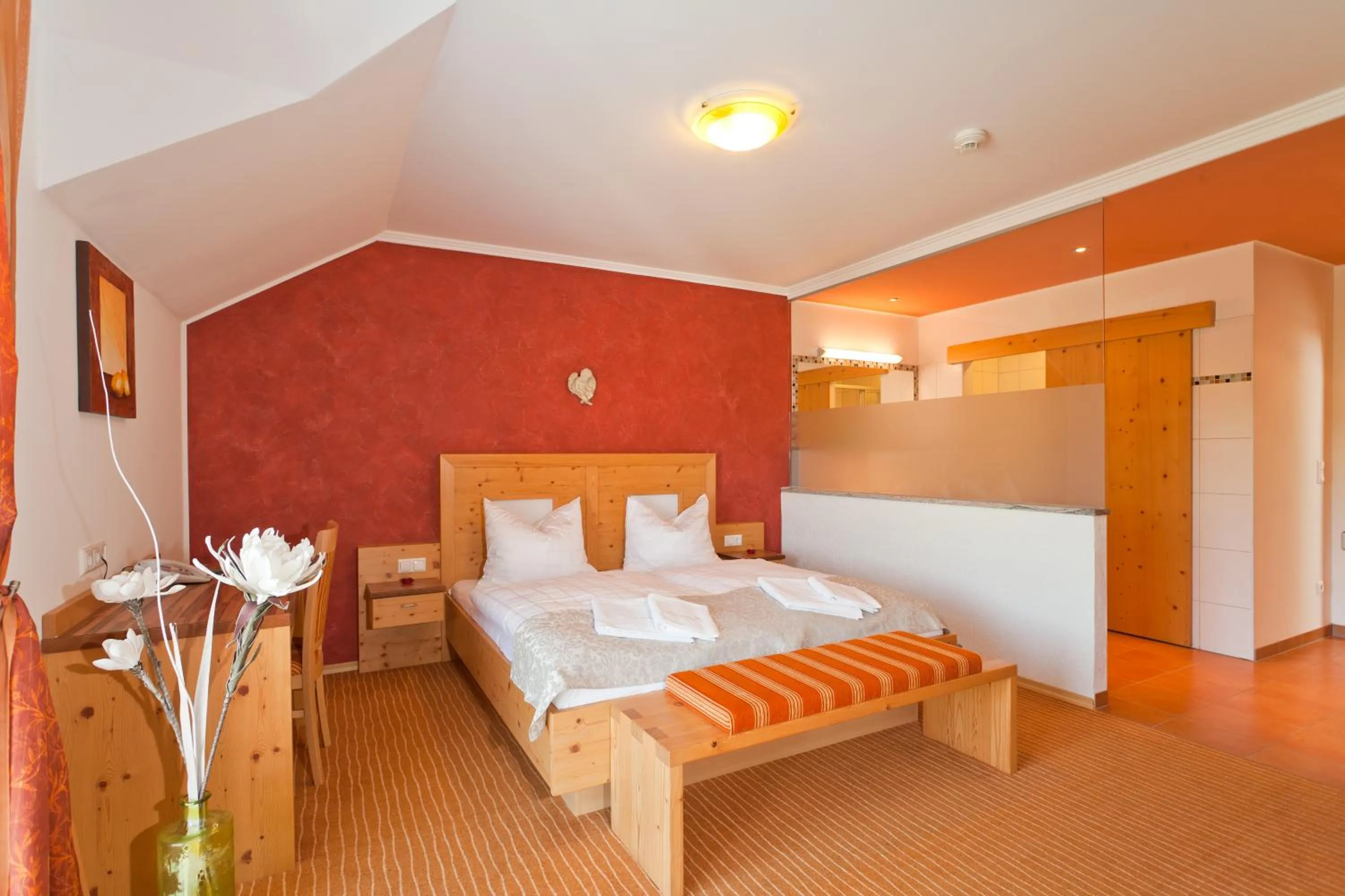 Photo of the whole room, Bed in Landhotel Mariensäule