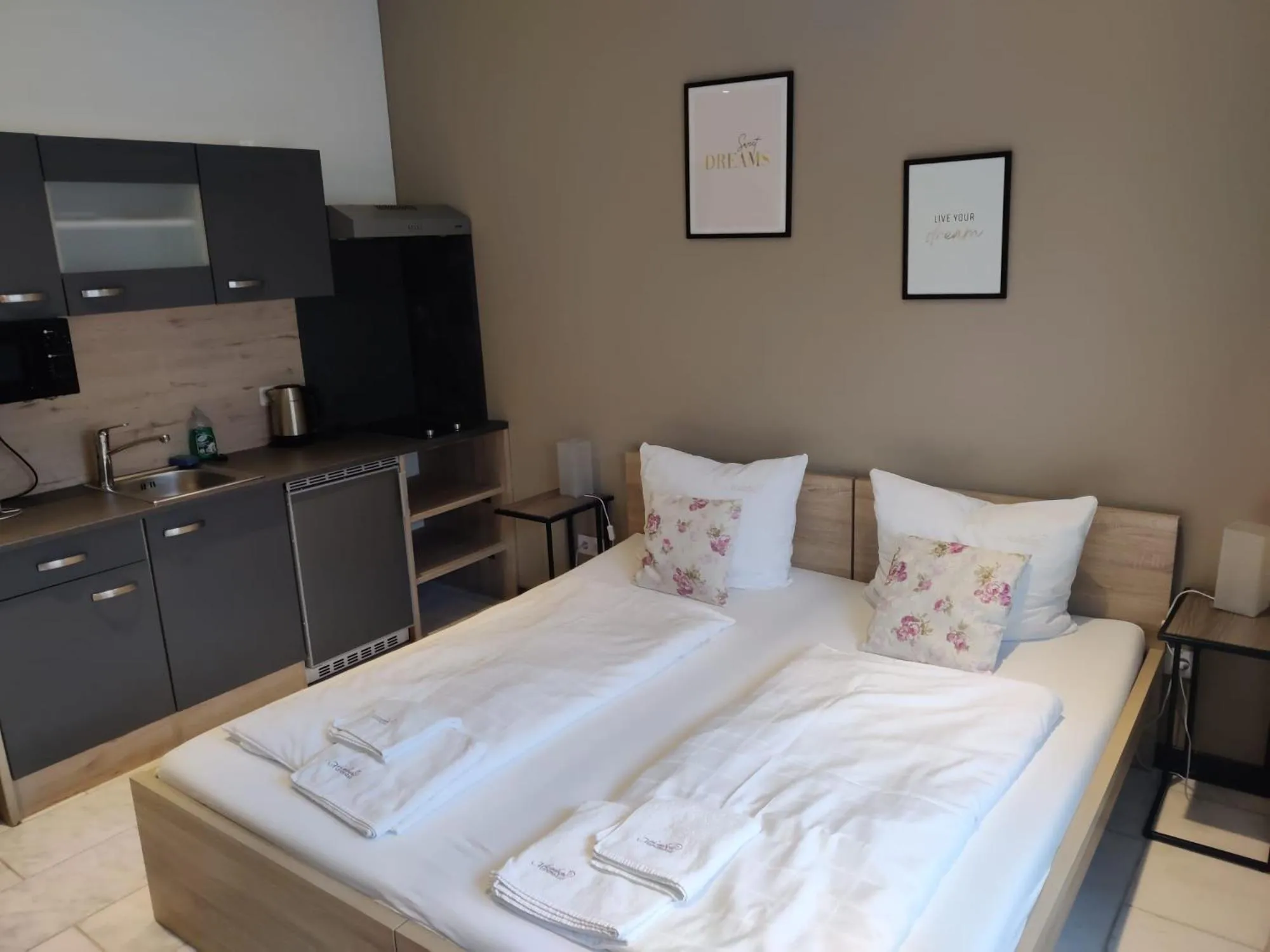 Bed in Landhotel Mariensäule