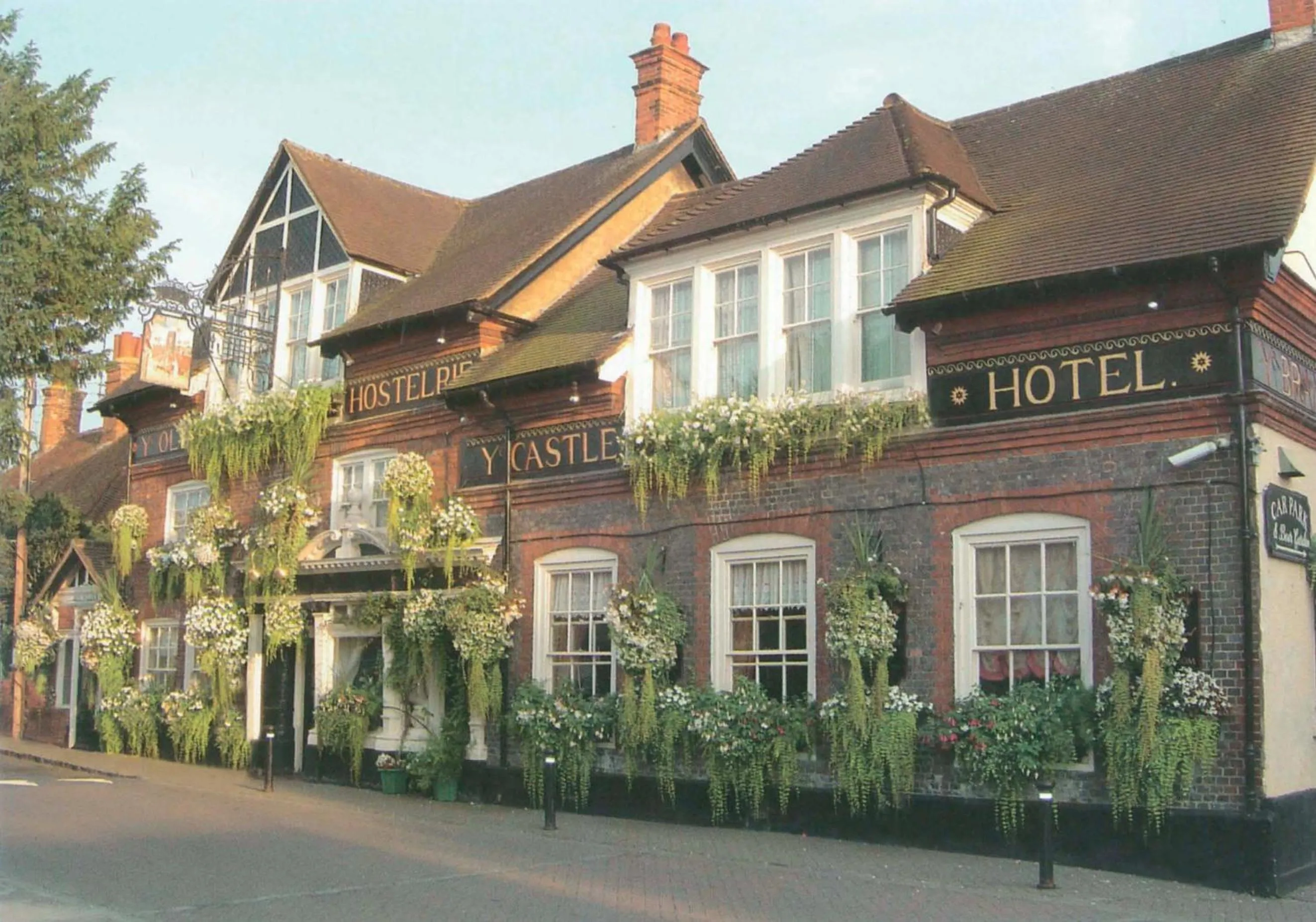 Property building in The Castle Inn Hotel Bramber