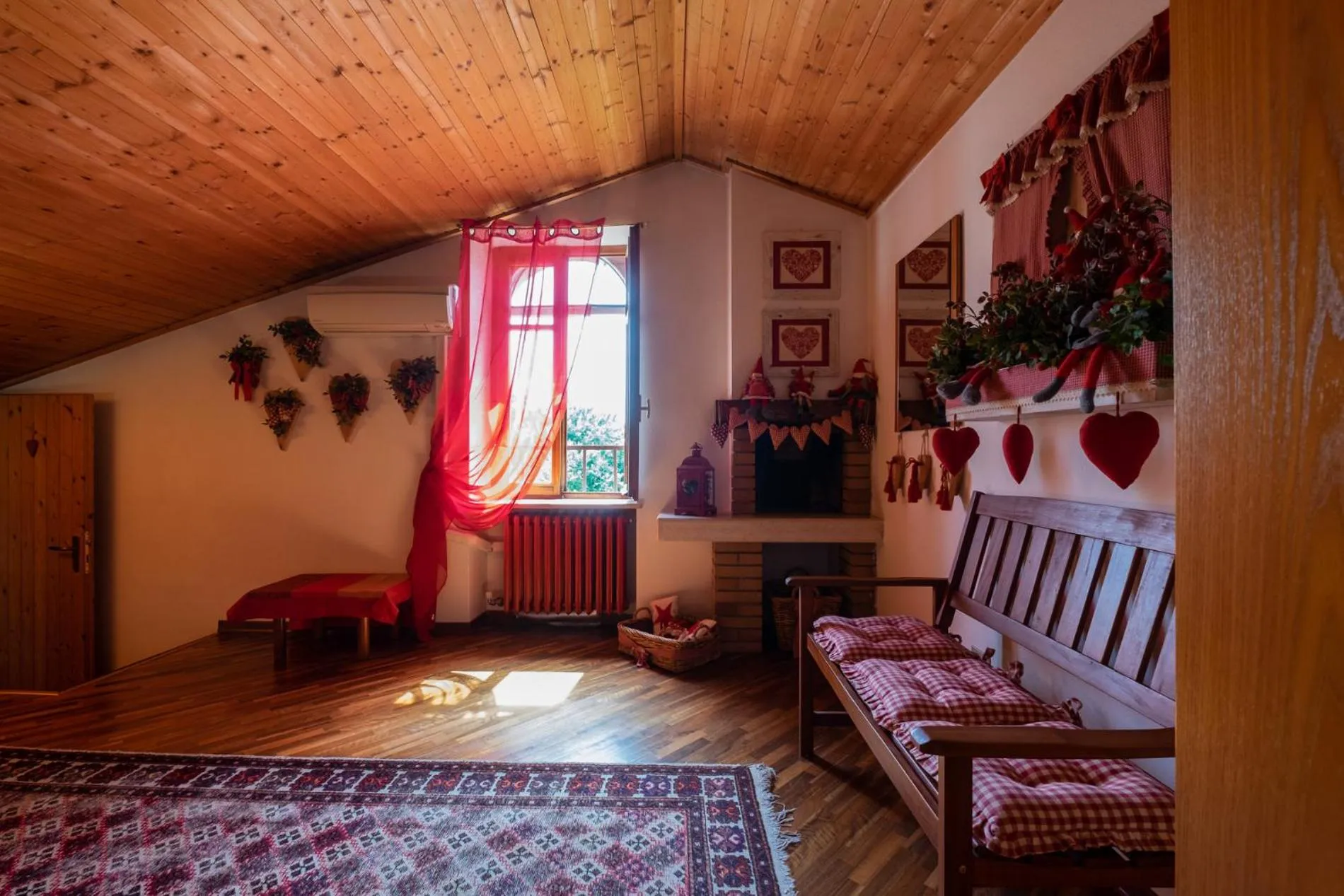 Photo of the whole room in Ai Due Pini B&B