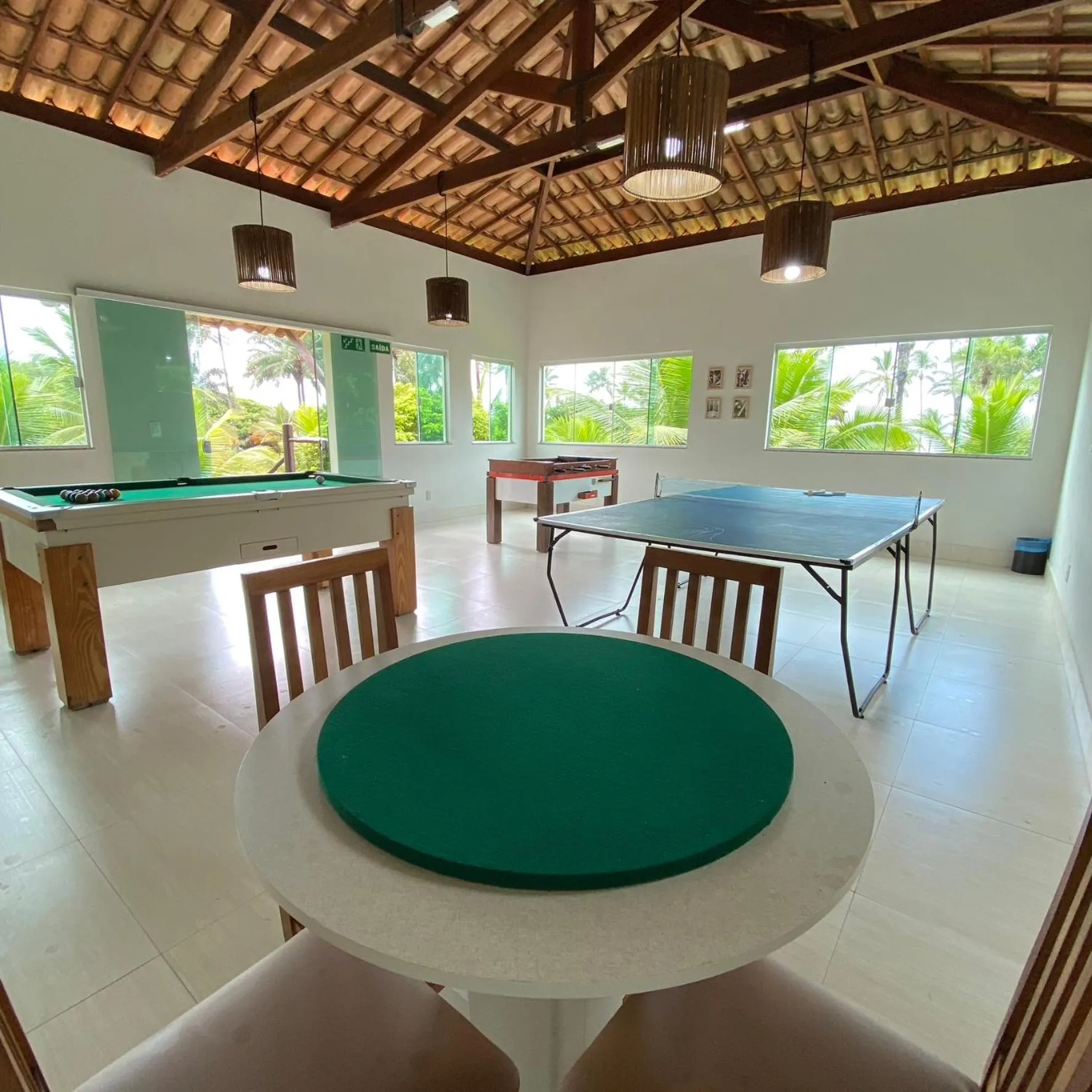 Game Room in Ilheus North Hotel