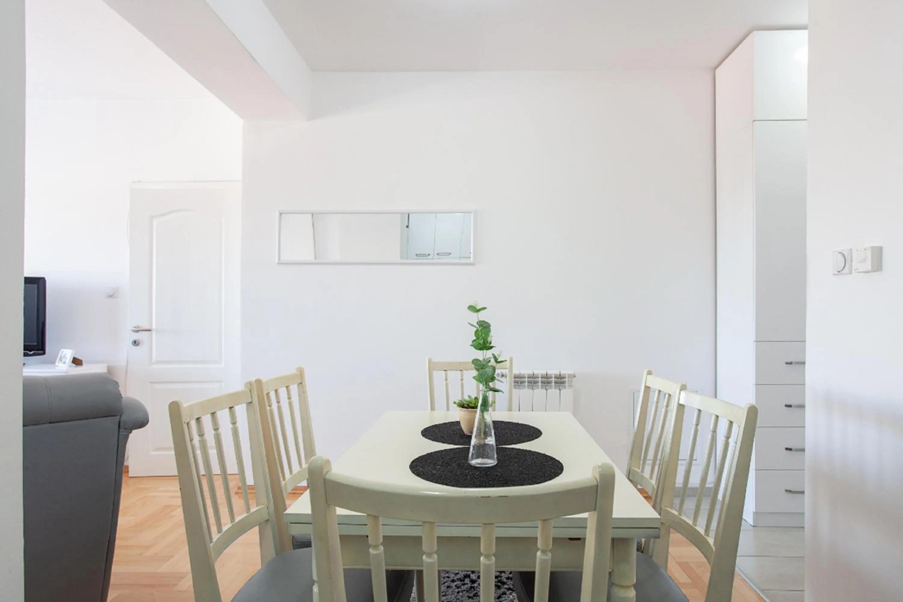 Dining area in Urban Hostel & Apartments