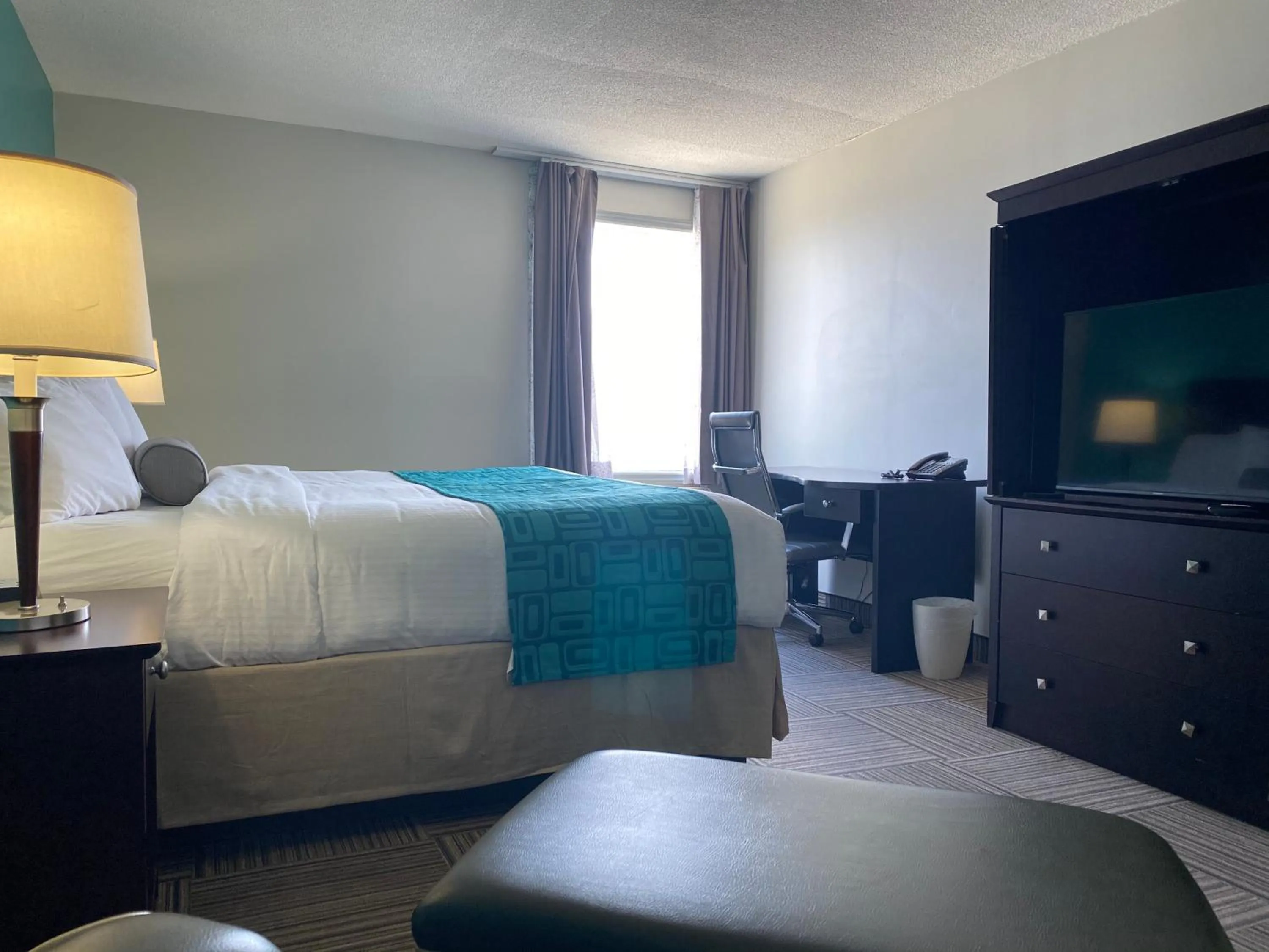 Bed in Travelodge by Wyndham Miramichi New Brunswick