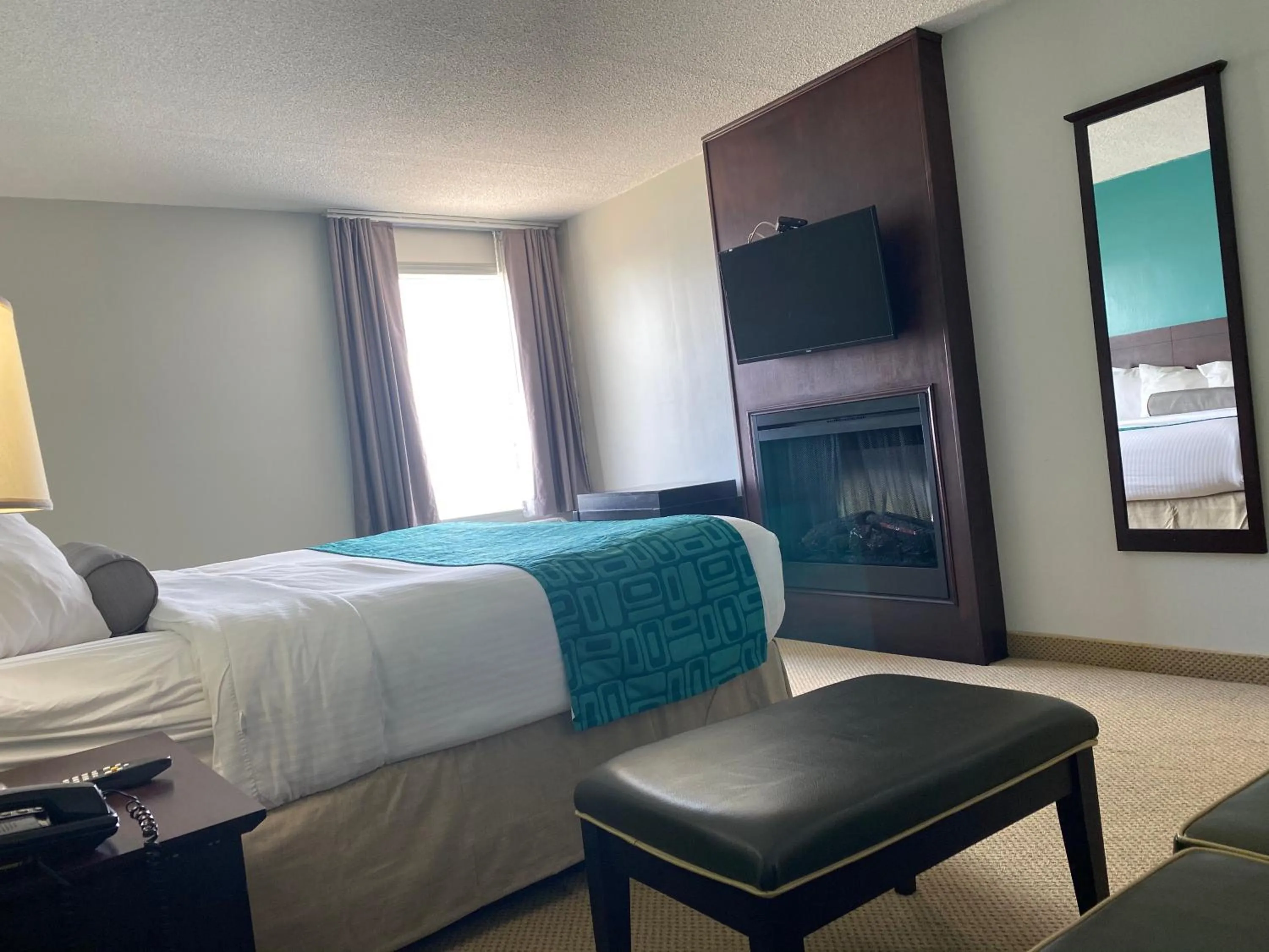 Bed in Travelodge by Wyndham Miramichi New Brunswick
