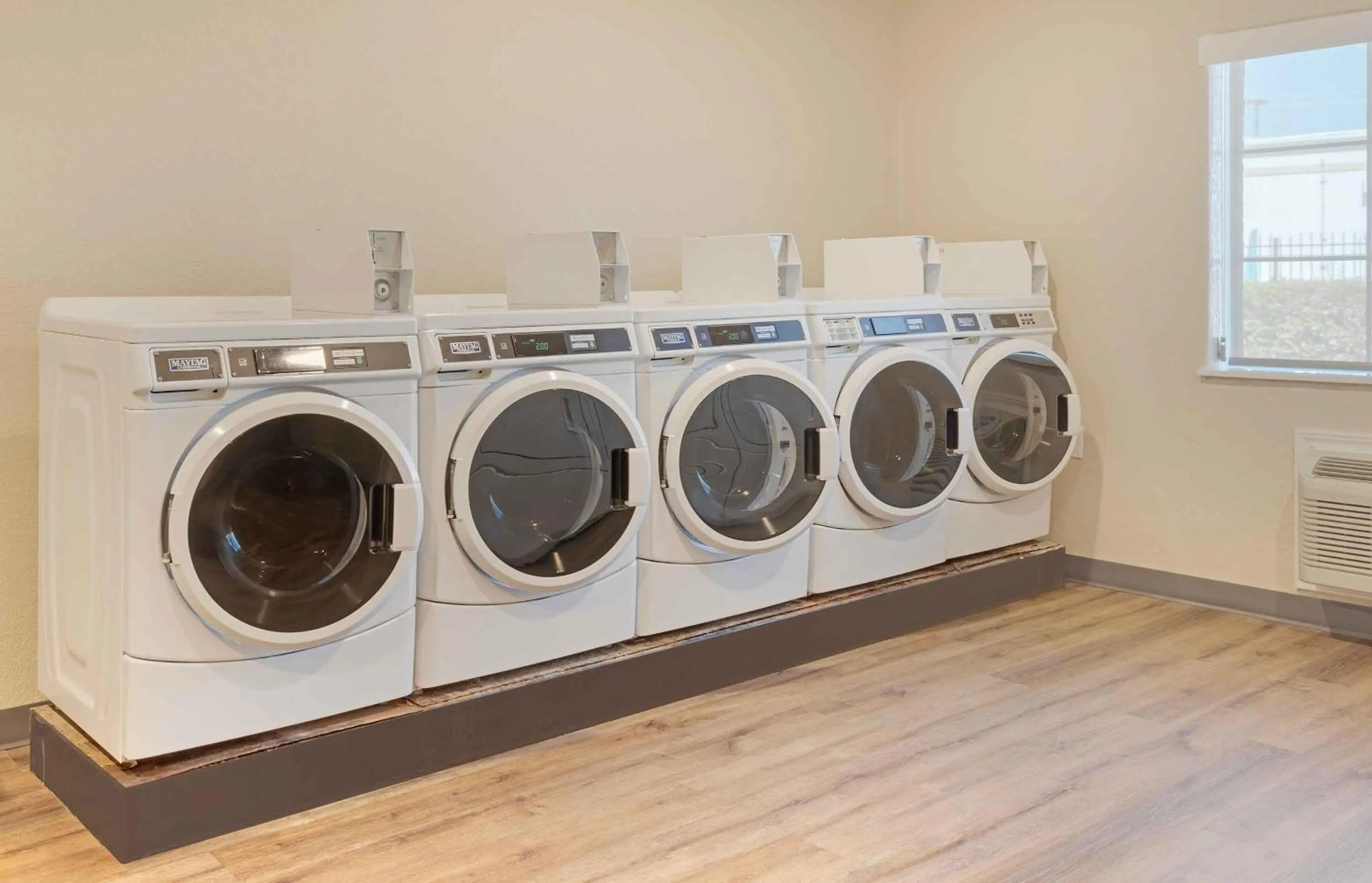 laundry in Extended Stay America Suites - Baytown
