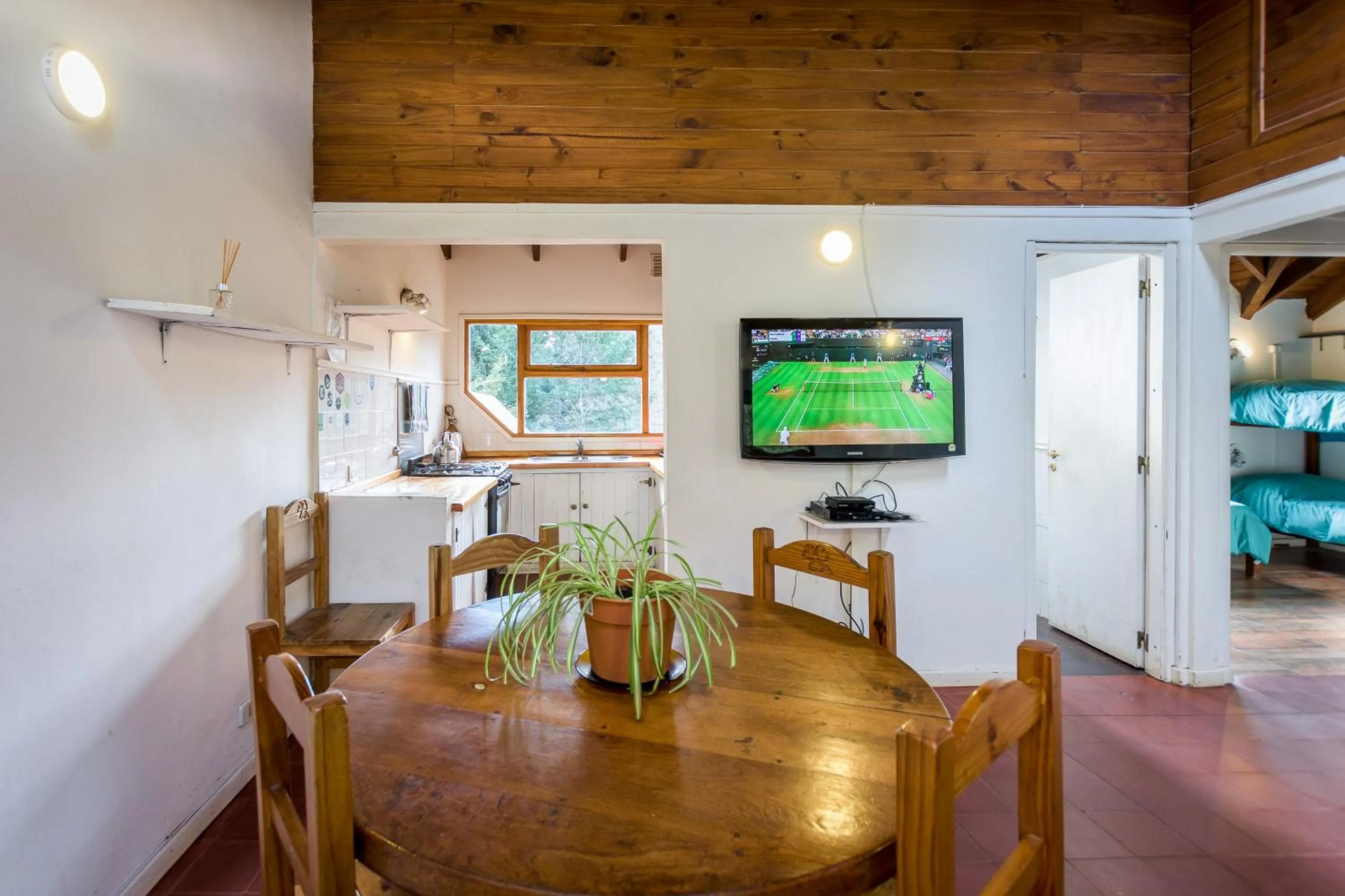 TV and multimedia in Hostel La Angostura