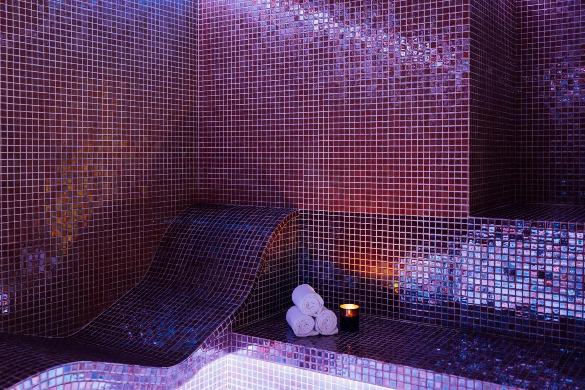 Steam room in Hôtel Barrière le Grand Hôtel Enghien-les-Bains