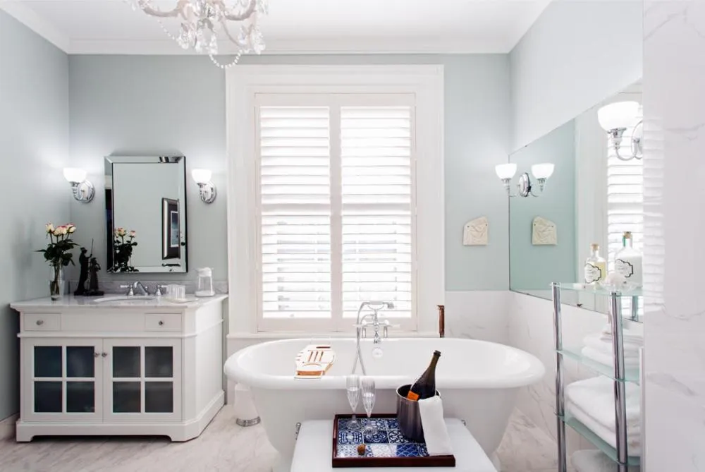 Historic Lyons House