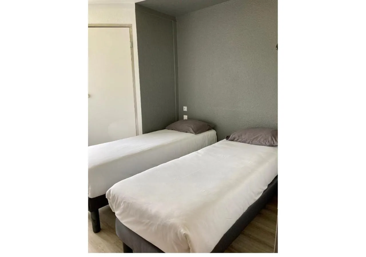 Bedroom, Bed in Première Classe La Rochelle Sud-Aytré