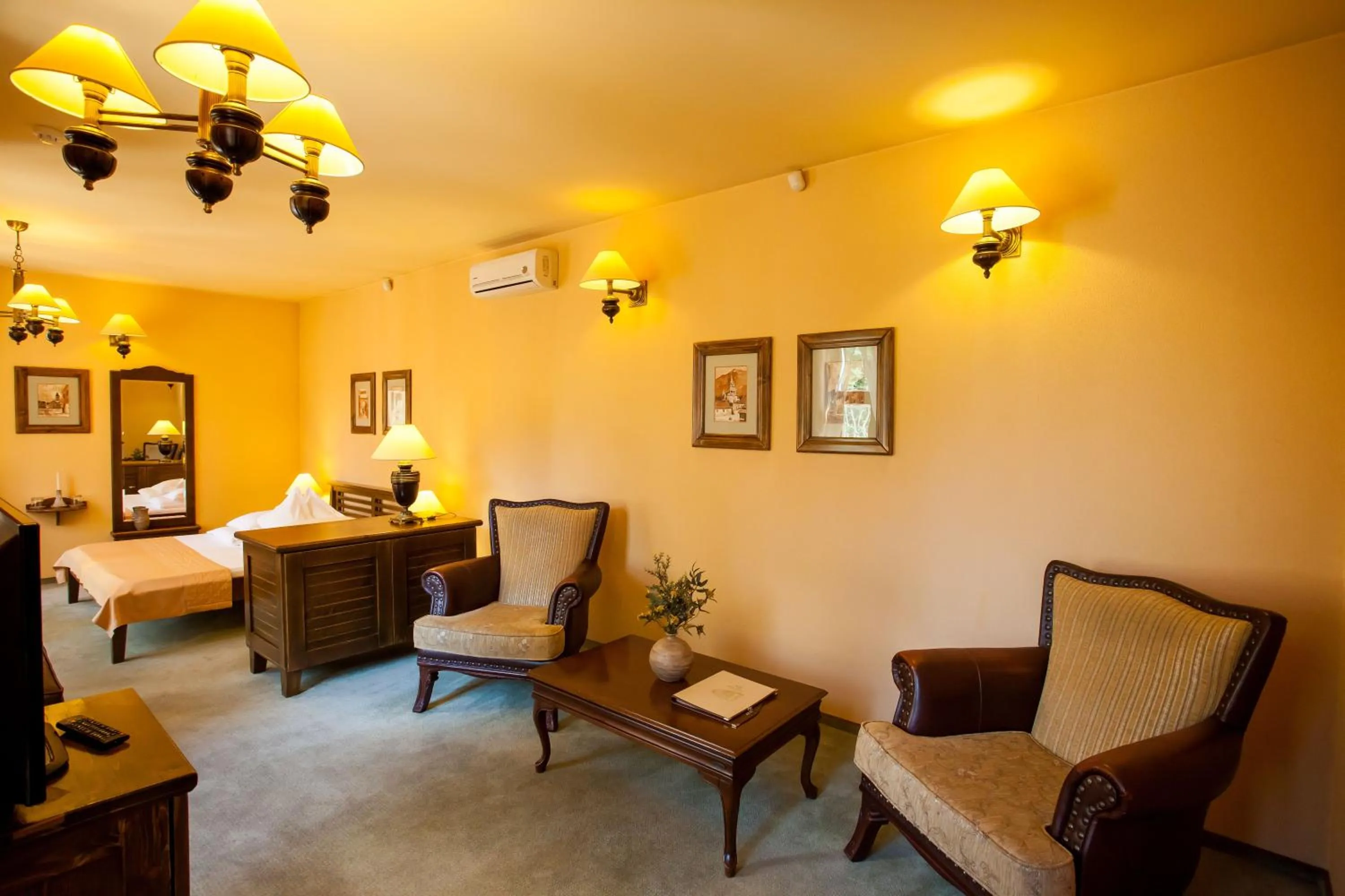 Photo of the whole room, Bed in Hotel Bella Muzica