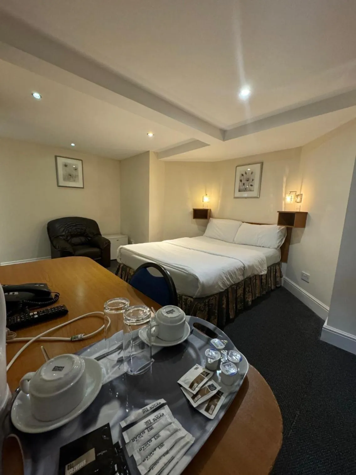 Bed in Bridge Park Hotel