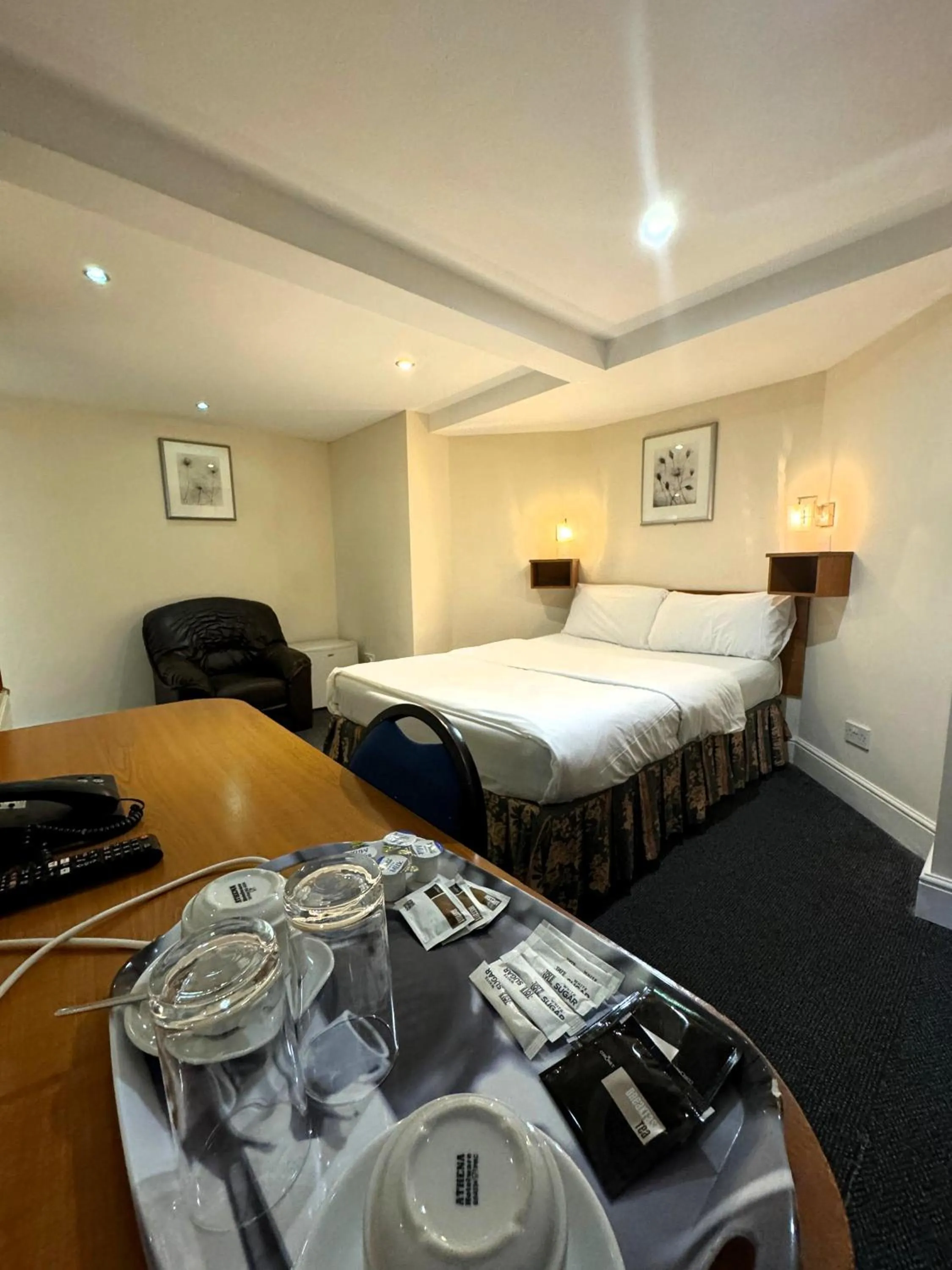 Bed in Bridge Park Hotel