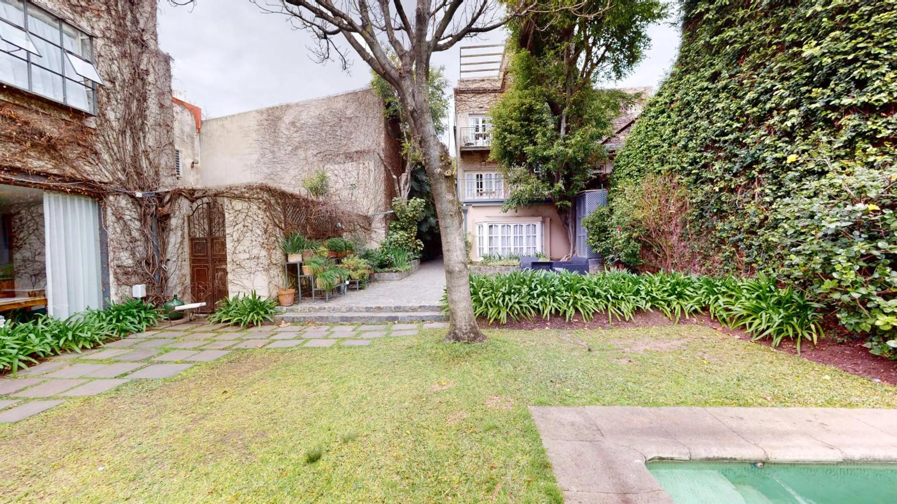 Property building in BENS L'Hôtel Palermo