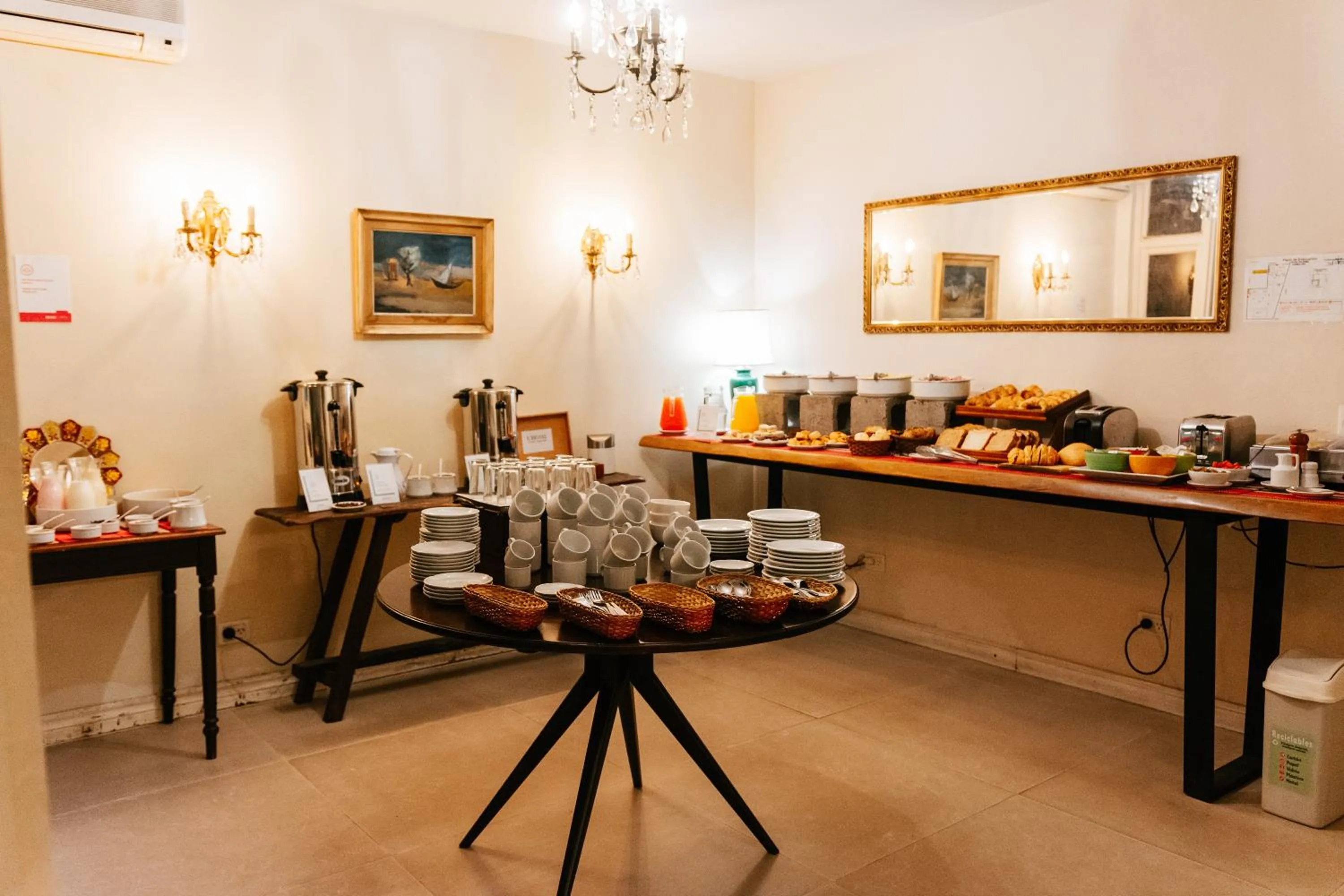 Breakfast in BENS L'Hôtel Palermo