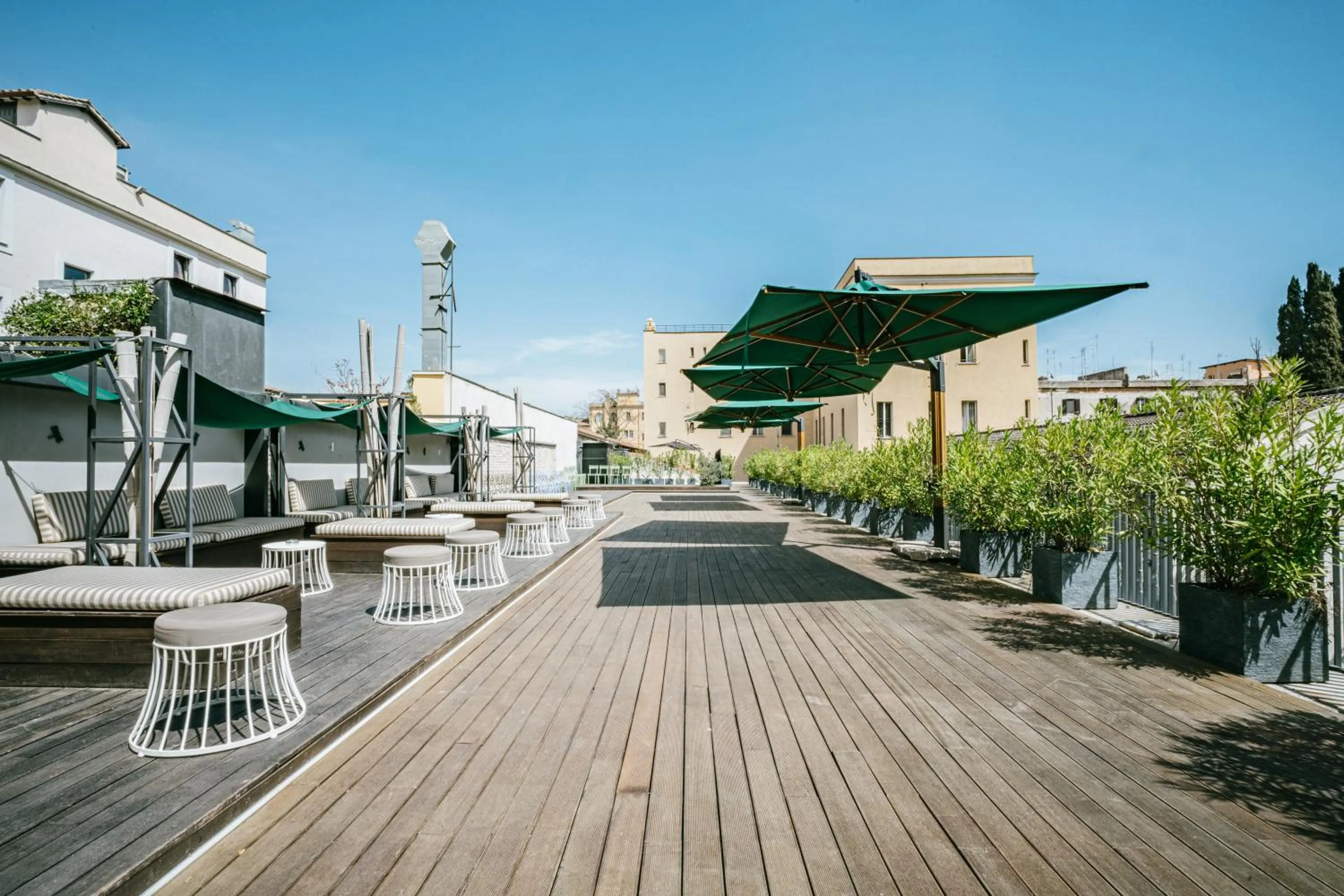 Communal lounge/ TV room in Horti 14 Borgo Trastevere Hotel