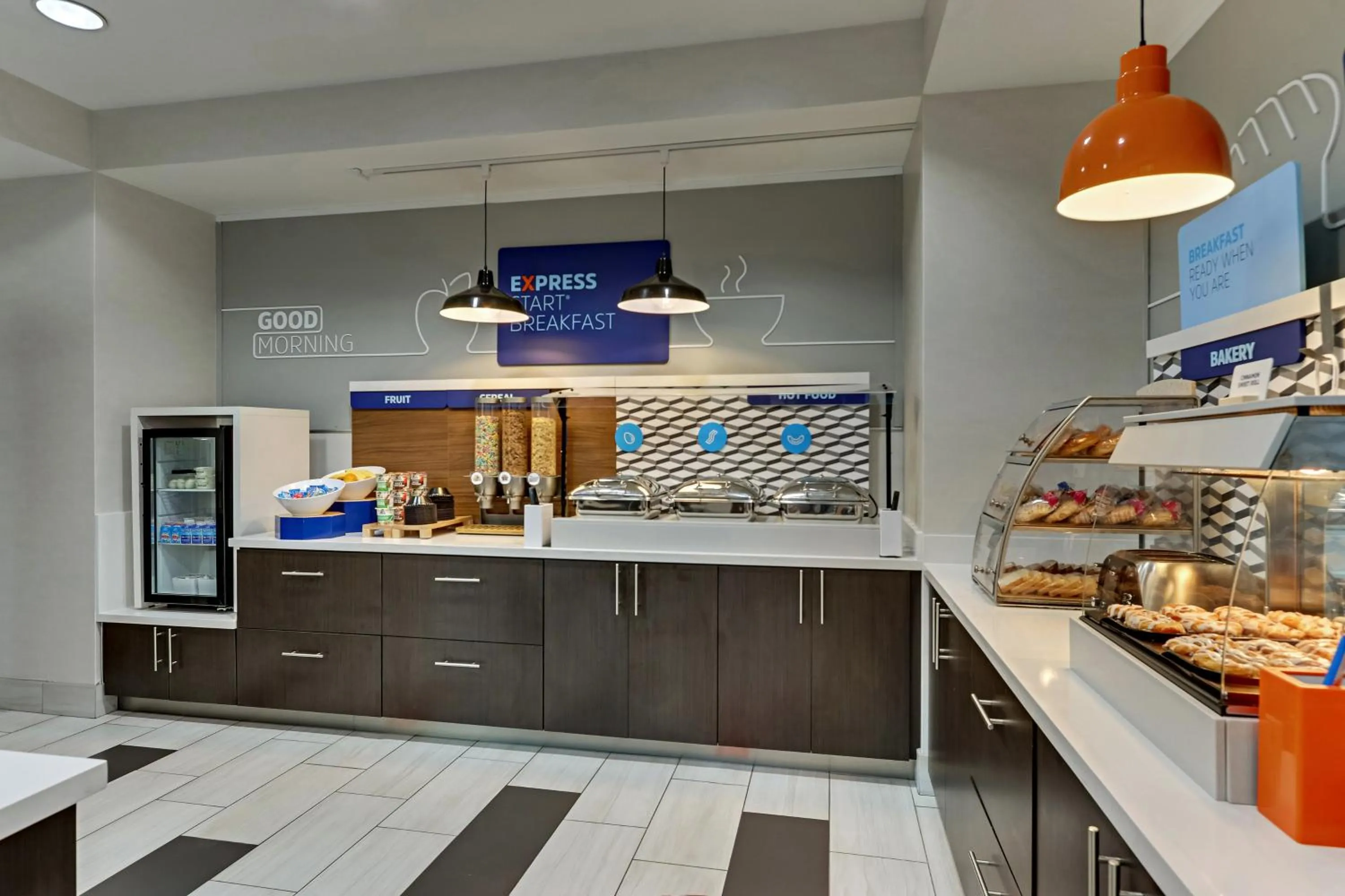 Breakfast in Holiday Inn Express Hotel and Suites Weatherford by IHG