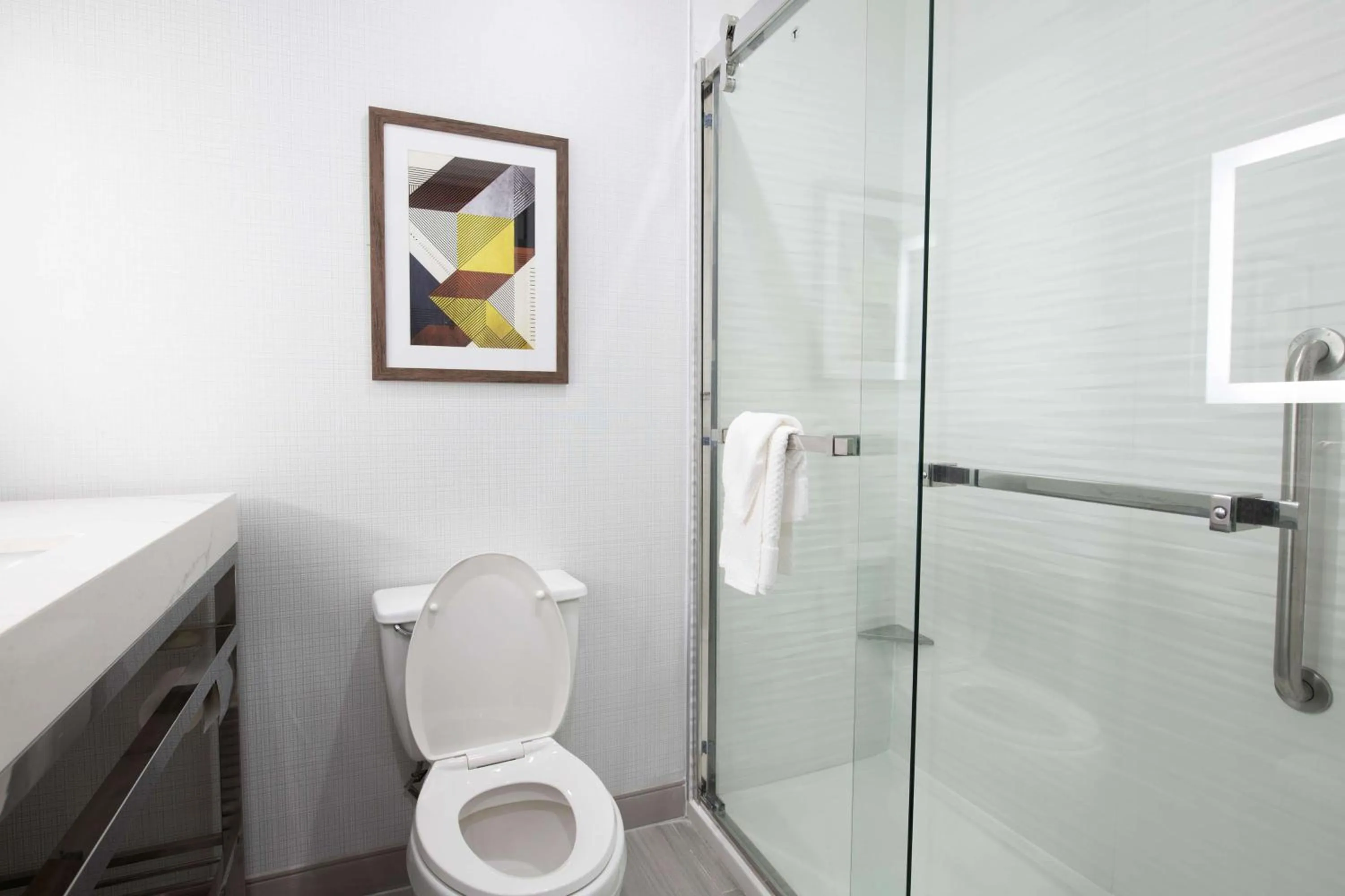 Shower in Doubletree Sulphur Lake Charles