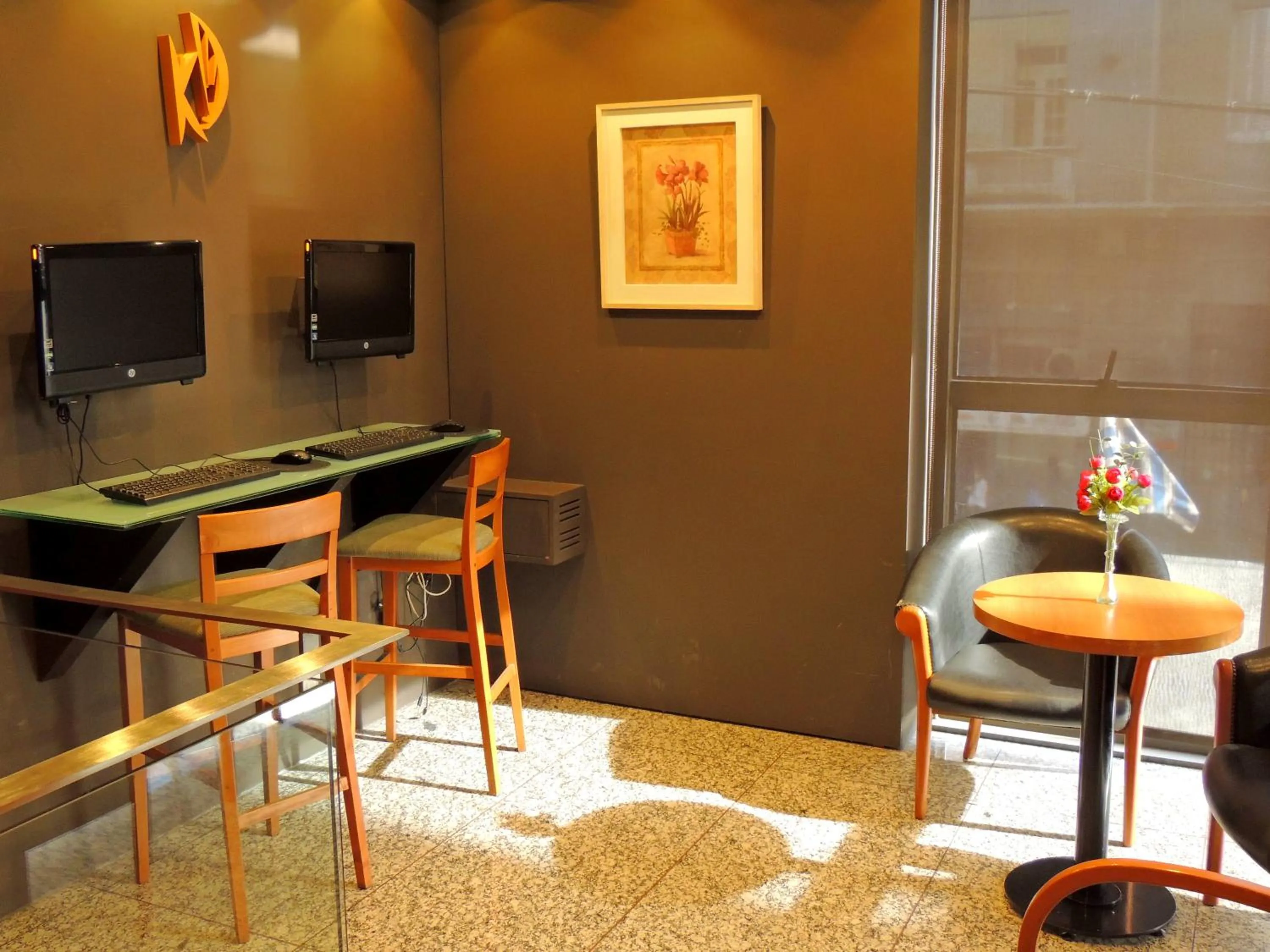 Communal lounge/ TV room in King David Flat Hotel - Argentina