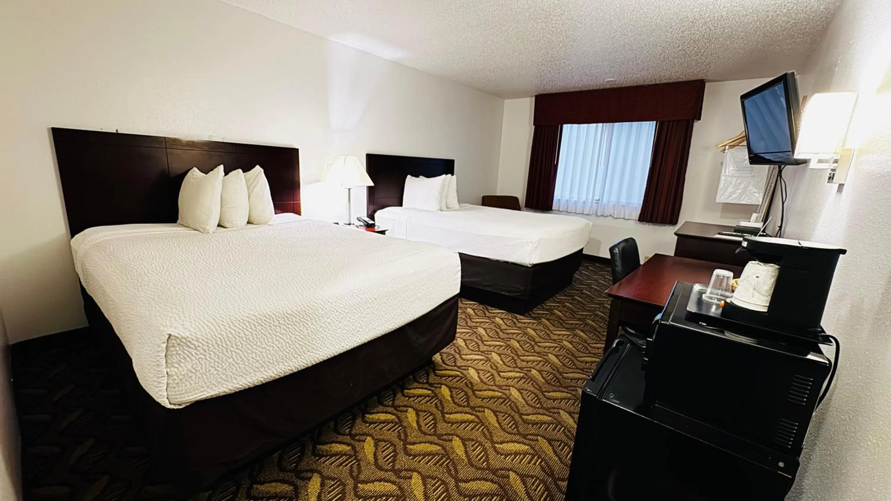 Bed in Days Inn by Wyndham North Platte