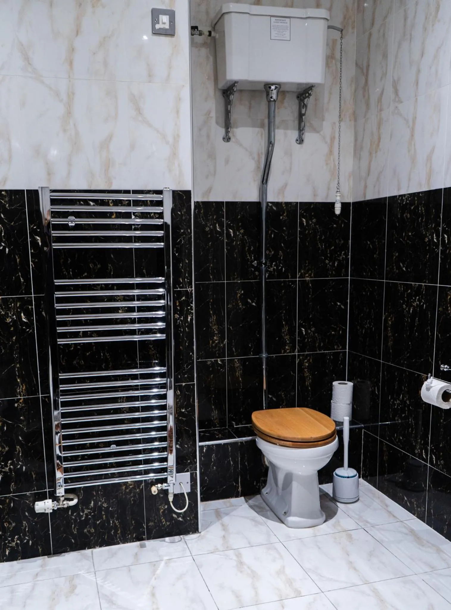 Toilet in St Giles House