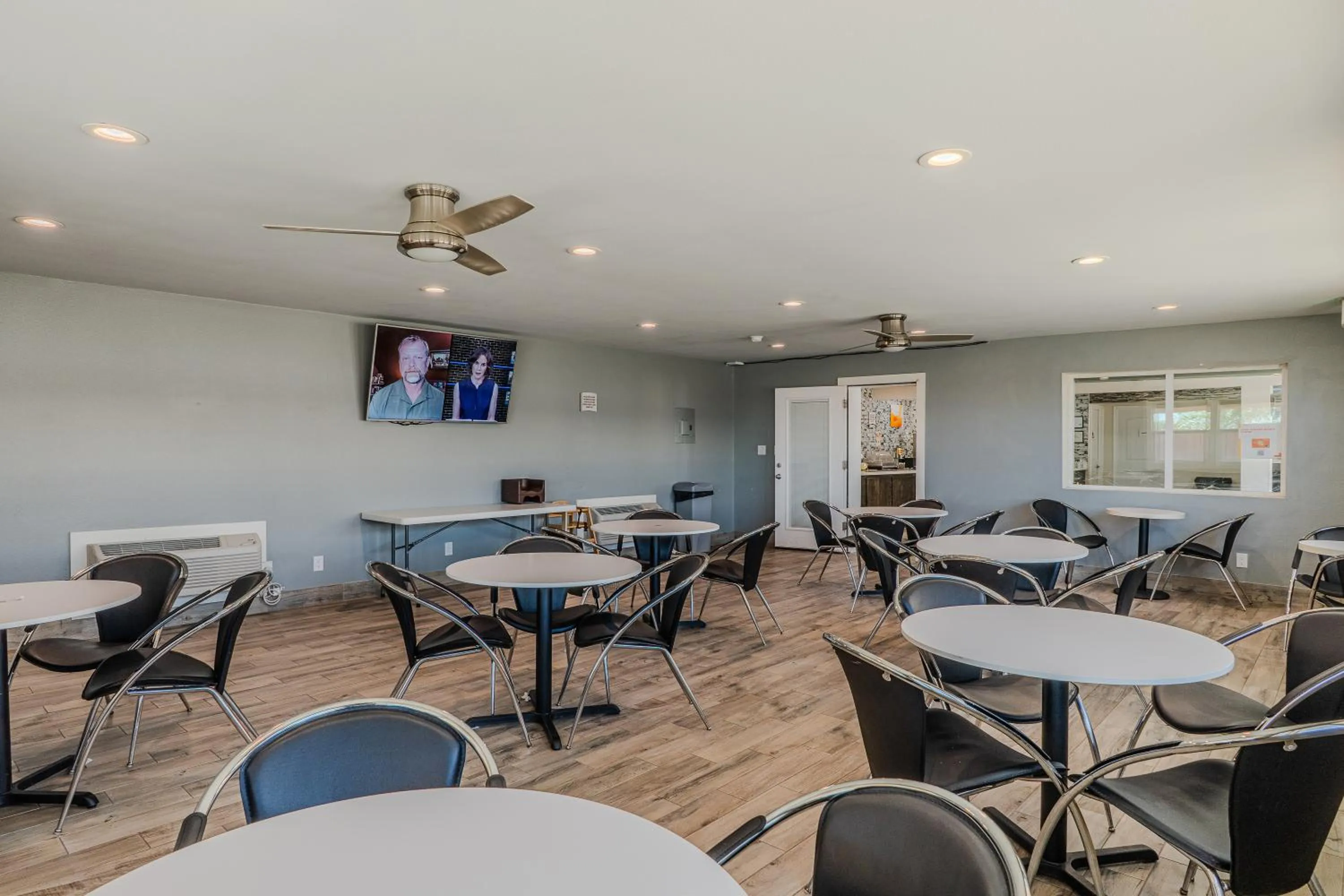 Breakfast in Quality Inn Rockport on Aransas Bay