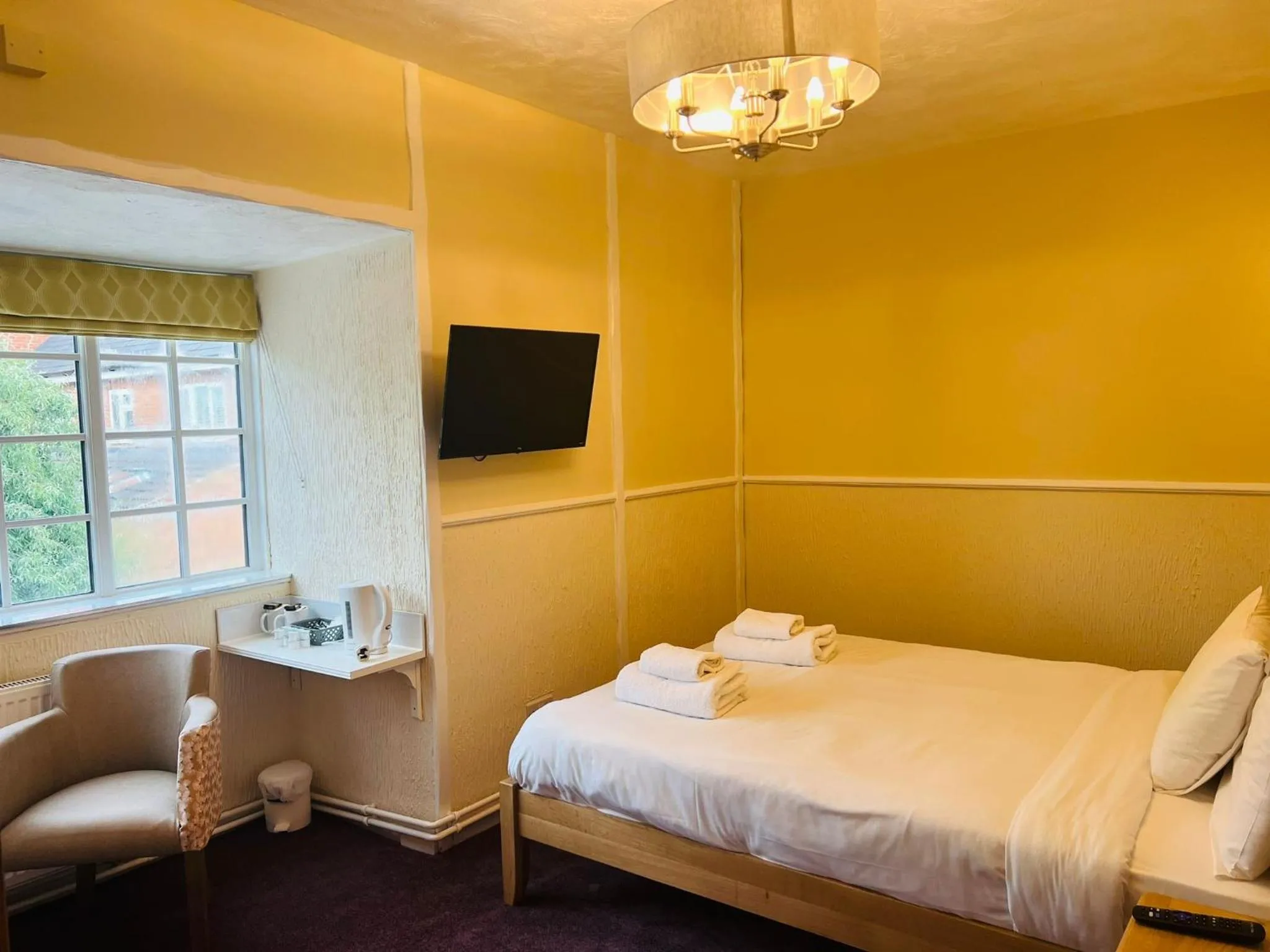 Bedroom, Bed in Rothwell House Hotel